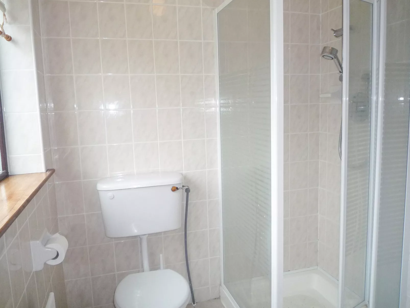 Boherbue (TR1) Holiday Home-Binnen