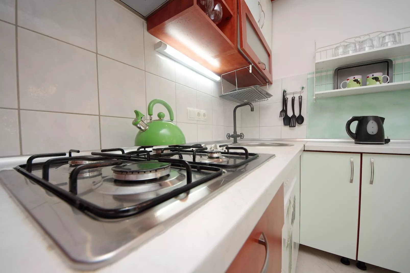 Seafront Apartments Deveron - Two Bedroom Apartment with Balcony and Sea View (Hvar)-Keuken