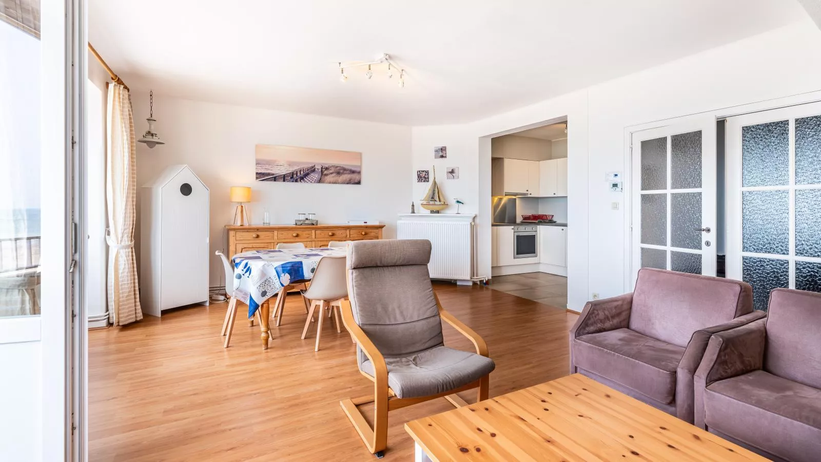 Nepto troisième-Woonkamer