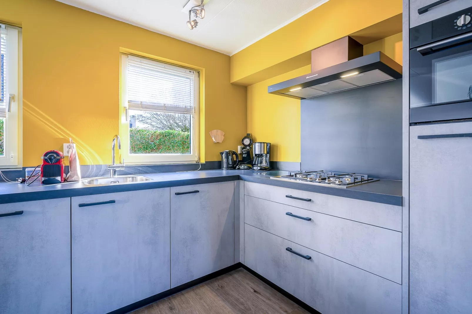 Kamperfoelie 87-Keuken