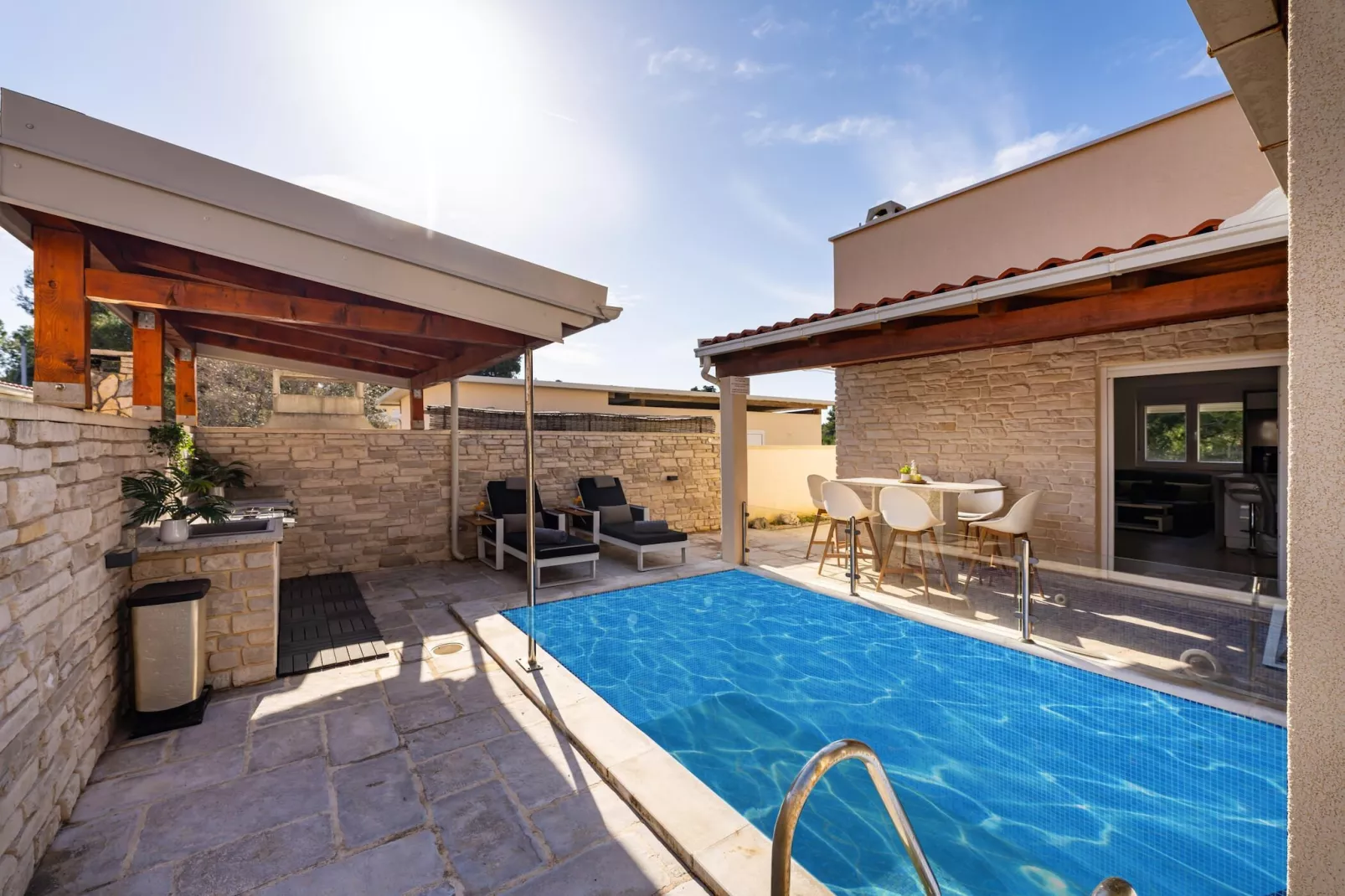 Villa Gajser-Zwembad