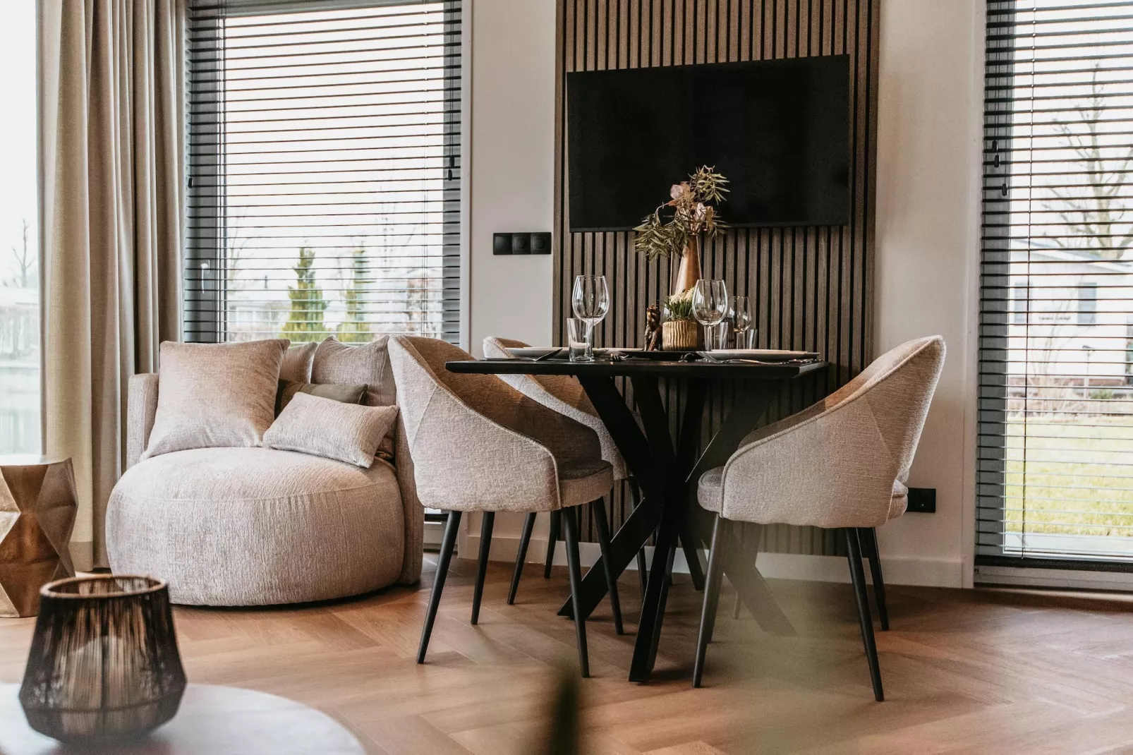 Chalet aan het Water - Betuwse Hofjes - 4 pax December-Woonkamer