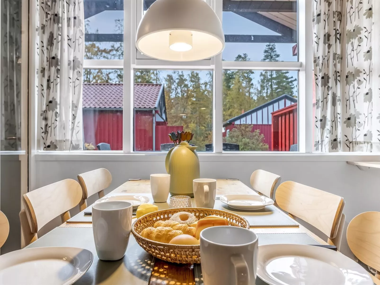 "Catha" - 200m from the sea-Binnen