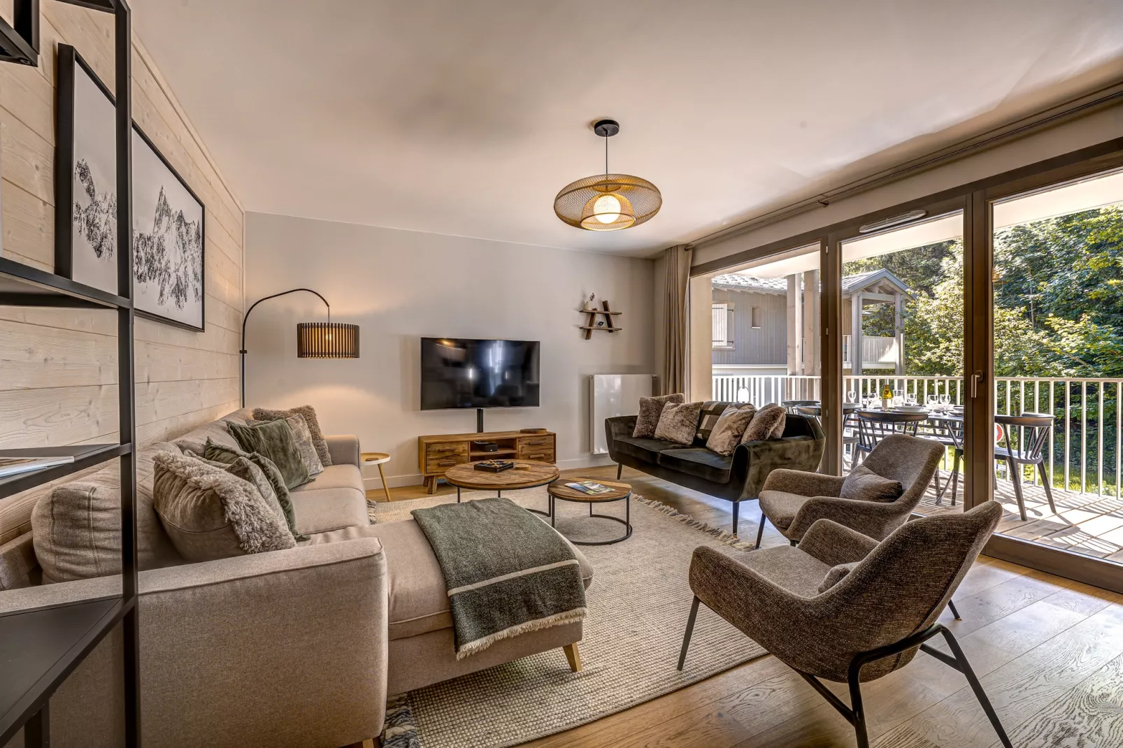 White Pearl A11-Woonkamer