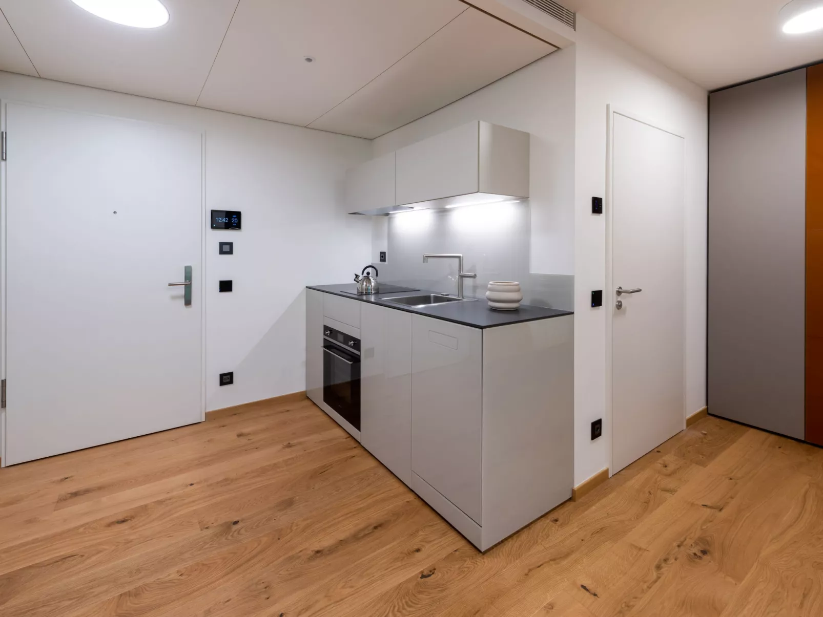 Lo Scudo di Stabio 1 Zi.Studio Süd.-Binnen