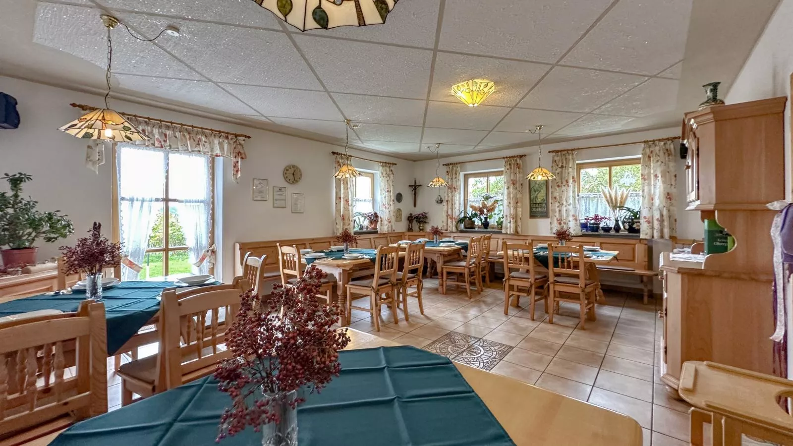 Blumenhof II-Eetkamer