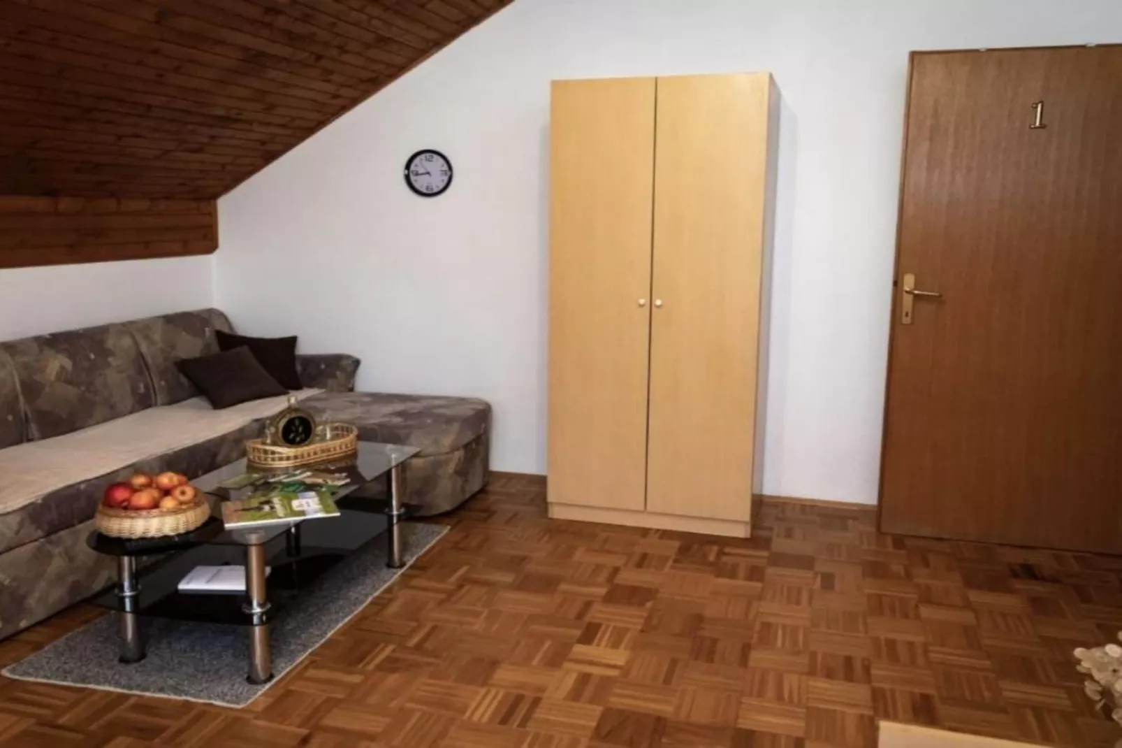 One Bedroom Magic Room (1)-Buitenlucht