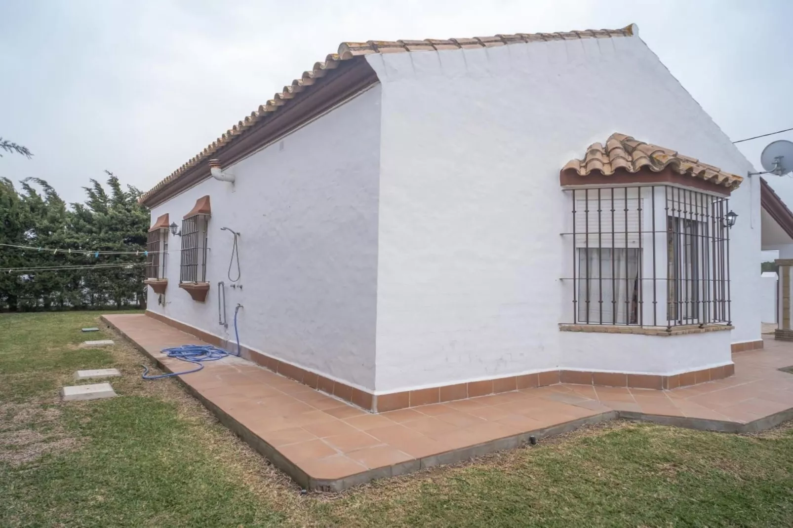 1282-+34630212745-Buitenkant zomer