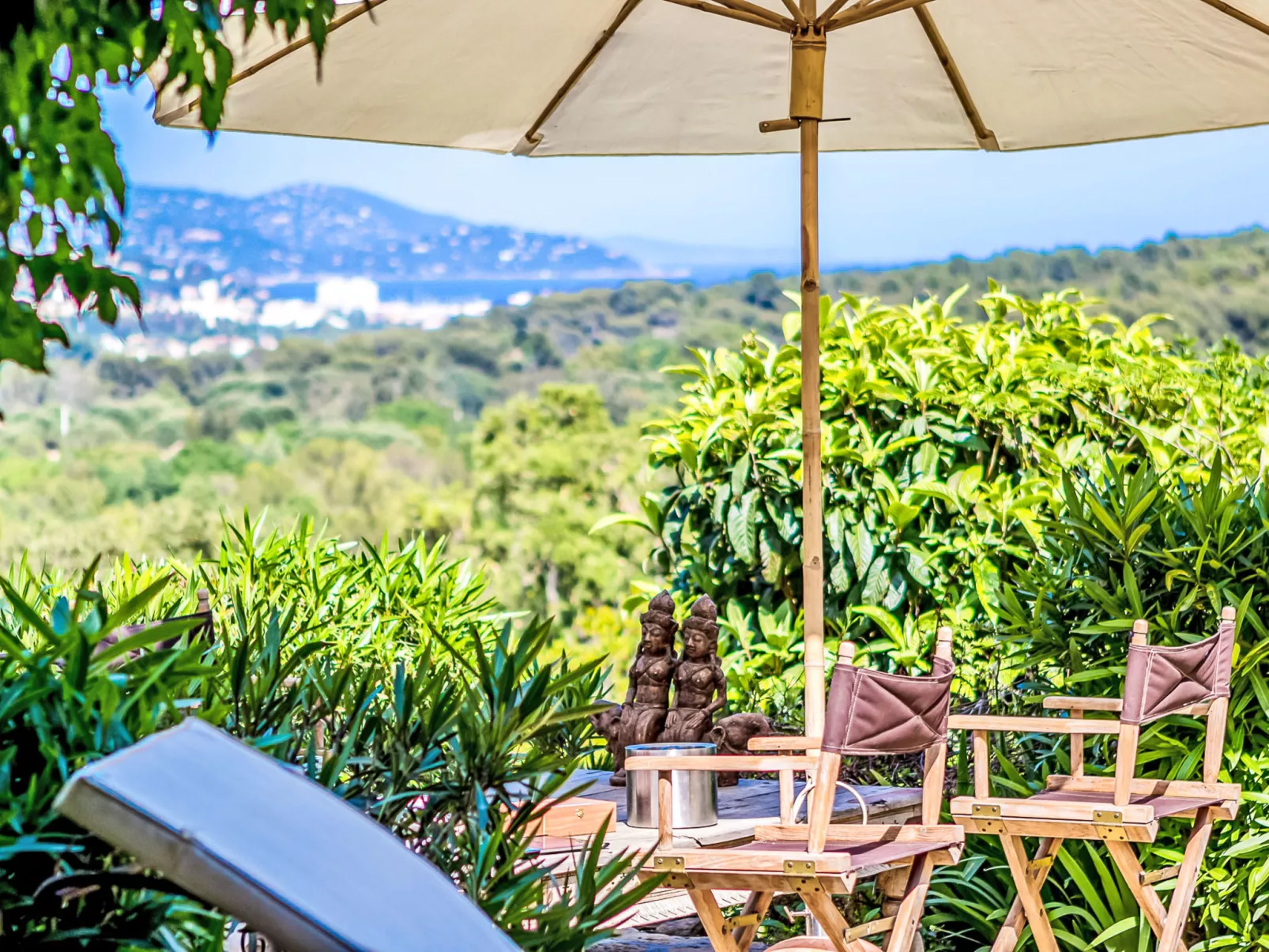 Villa Resedas-Buiten