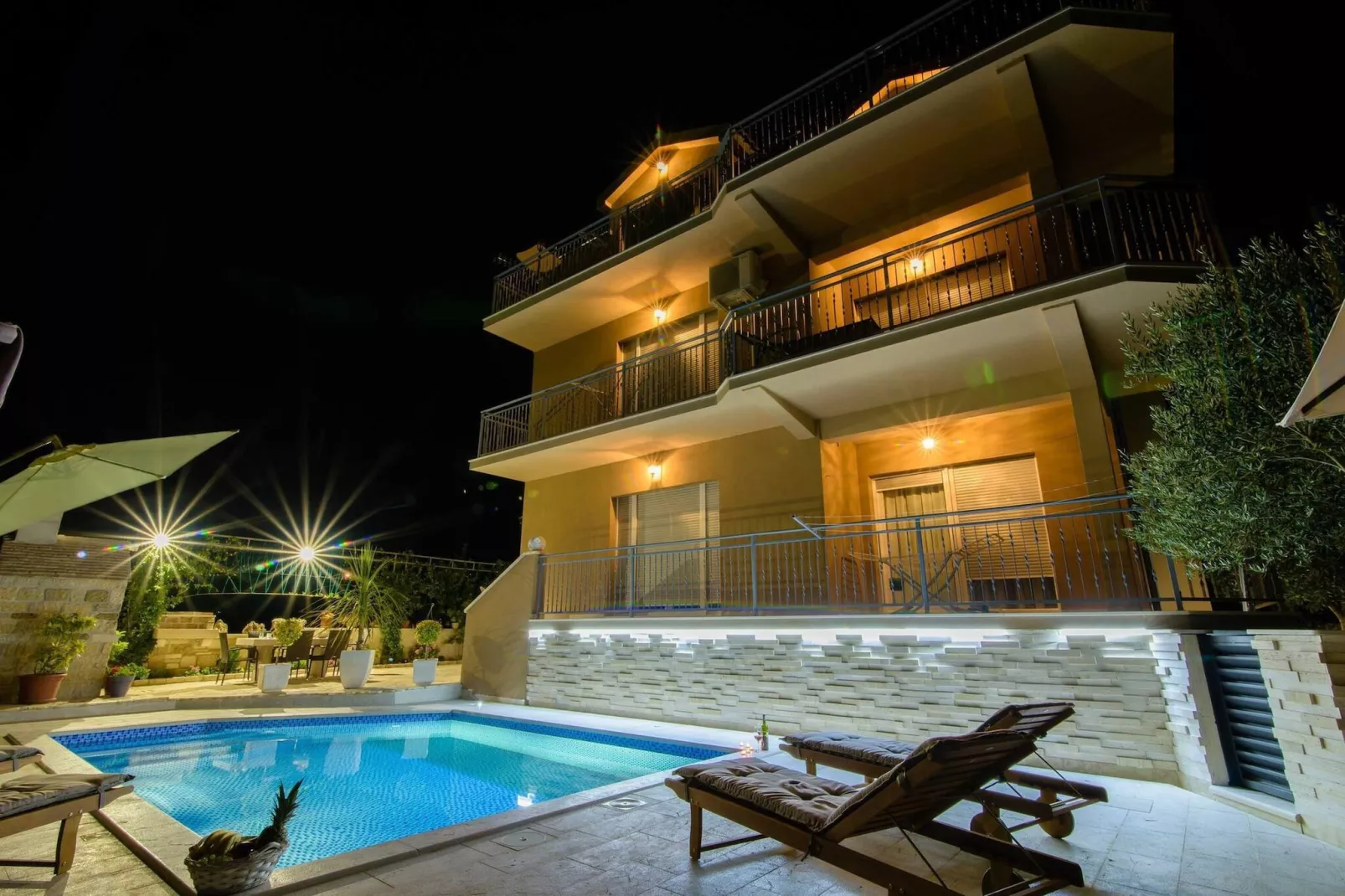 Penthouse apartment Zadar-Buitenkant zomer