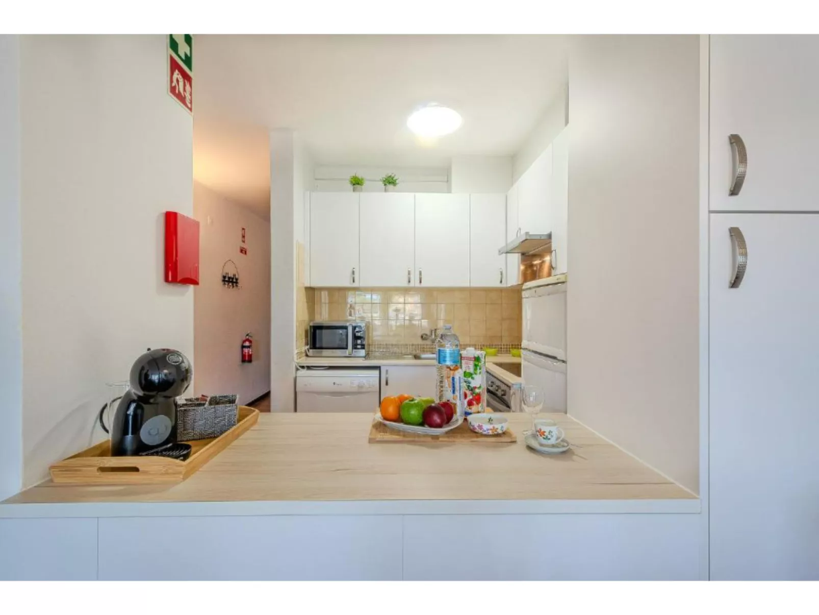 Ivone - Sunny Way-Binnen