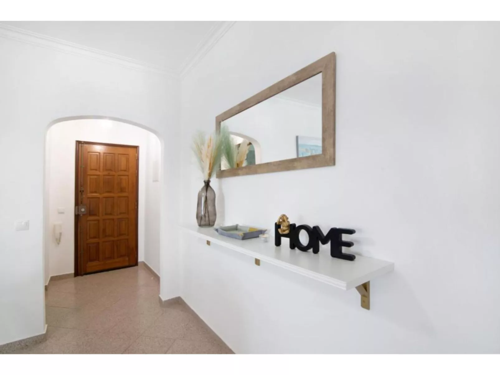 Jade-Sunny Way-Binnen