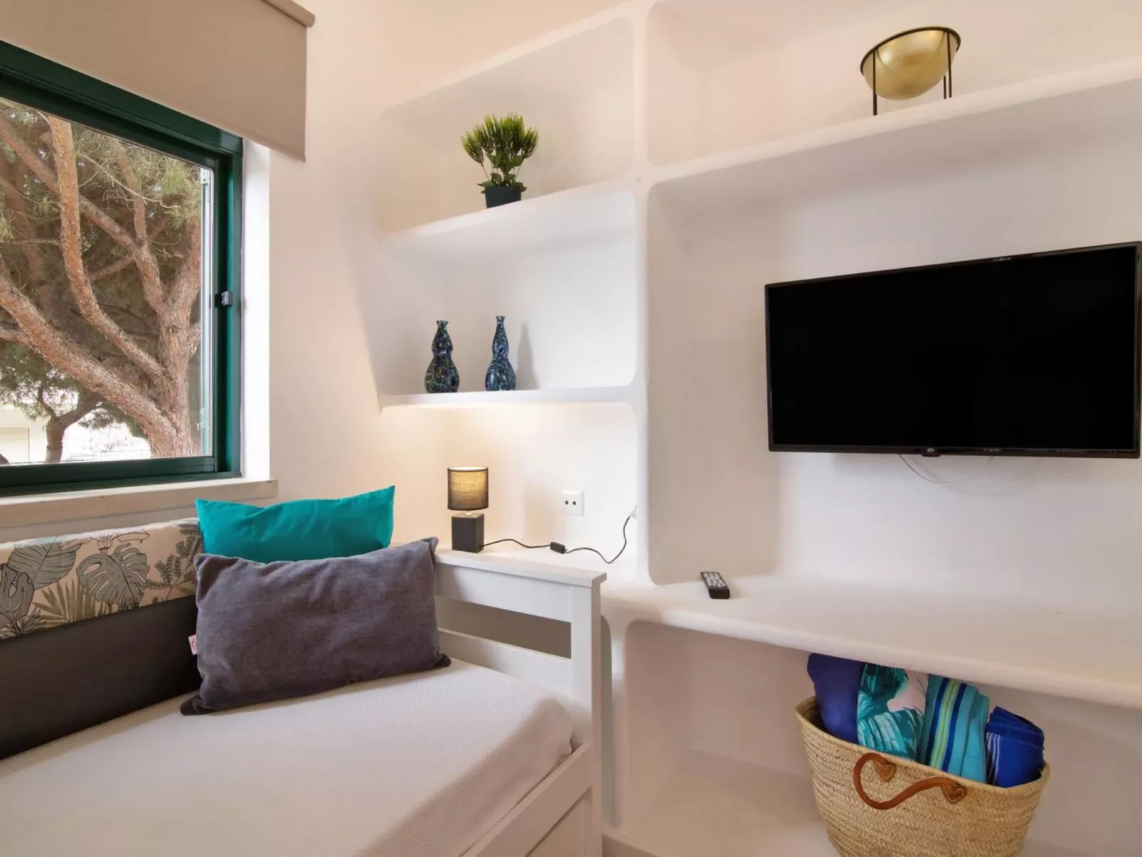 Medusa - Sunny Way-Binnen