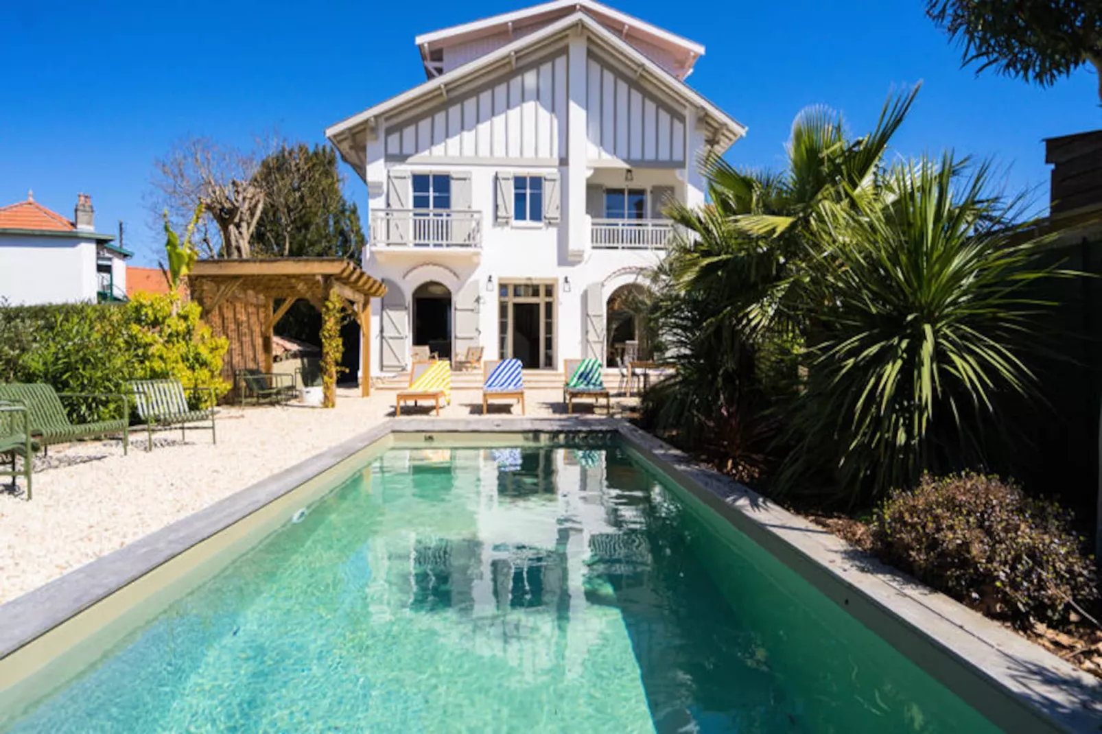 Maison à Arcachon-Niet-getagd