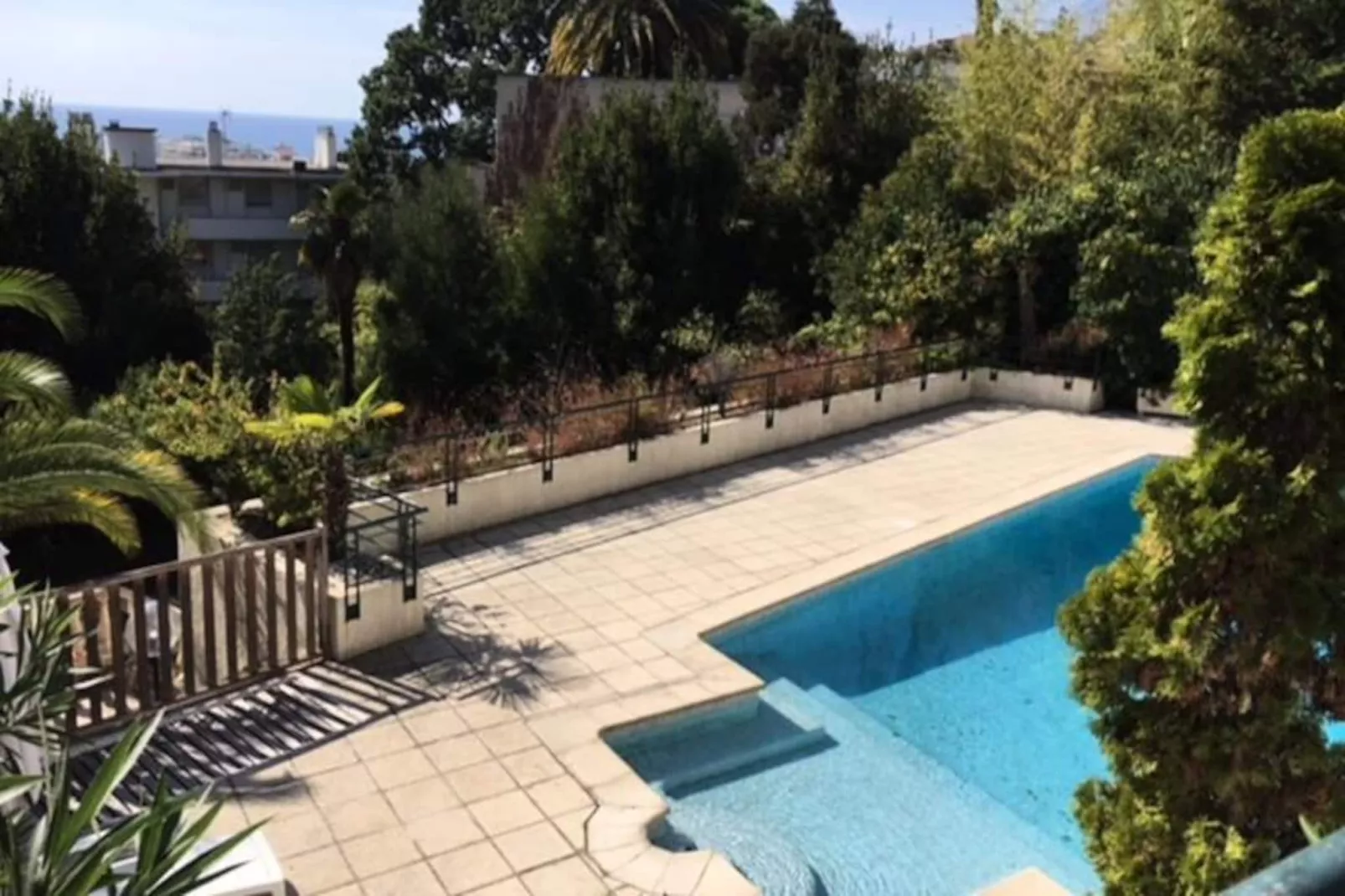 Résidence 4p Avec Grande Terrasse Et Piscine-Niet-getagd