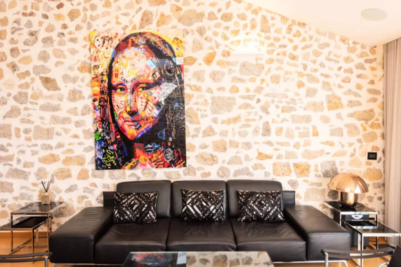 Résidence Duplex 145m² Terrasse Et Ascenseur Privé-Niet-getagd