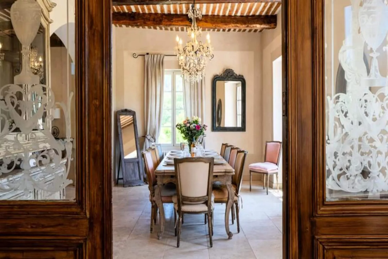 Domaine De La Rose Comtesse – L’art Du Luxe Intimiste En Provence-Niet-getagd