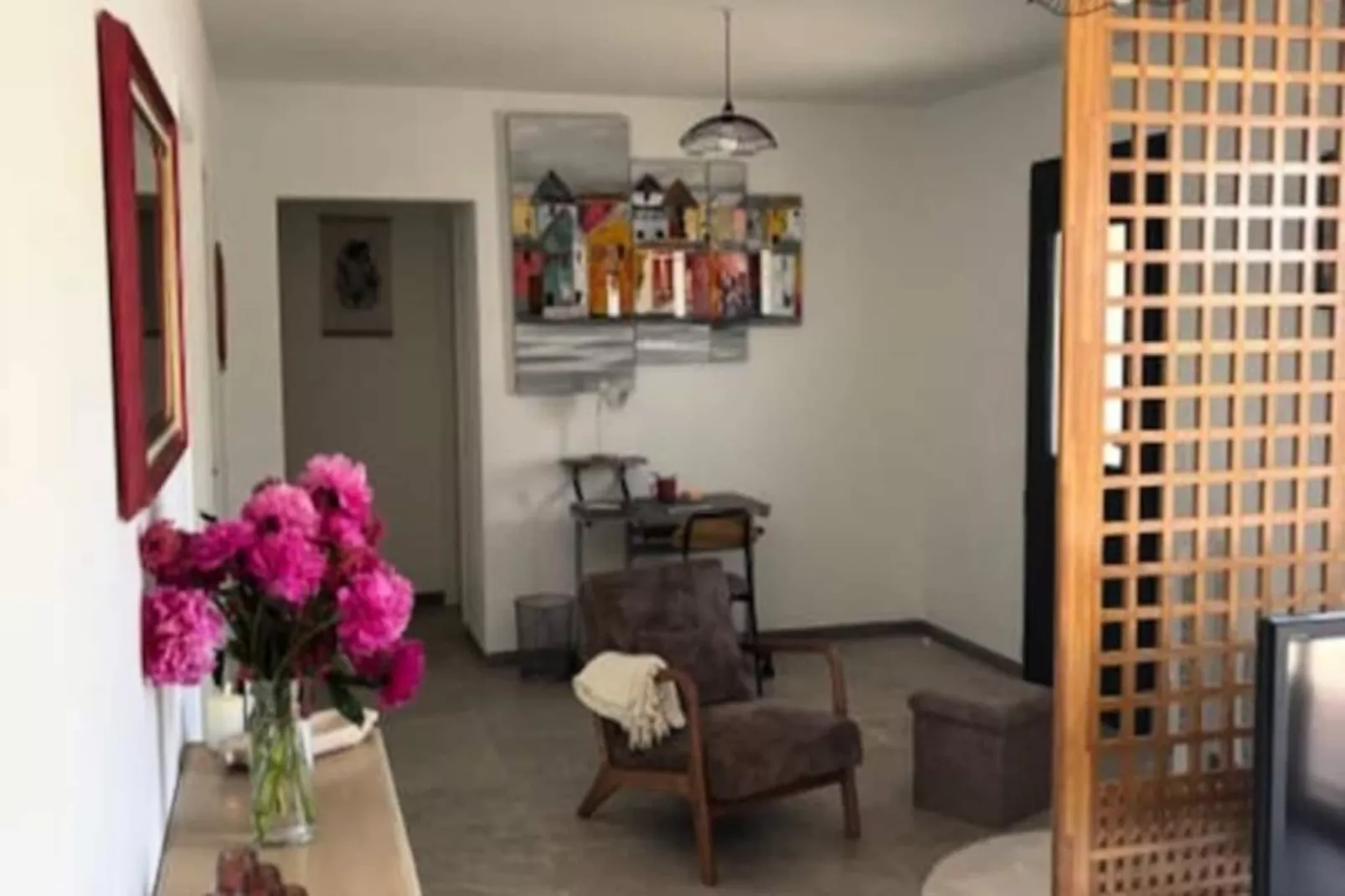 La Lacoste : Charme Et Vue Sur Le Luberon-Niet-getagd