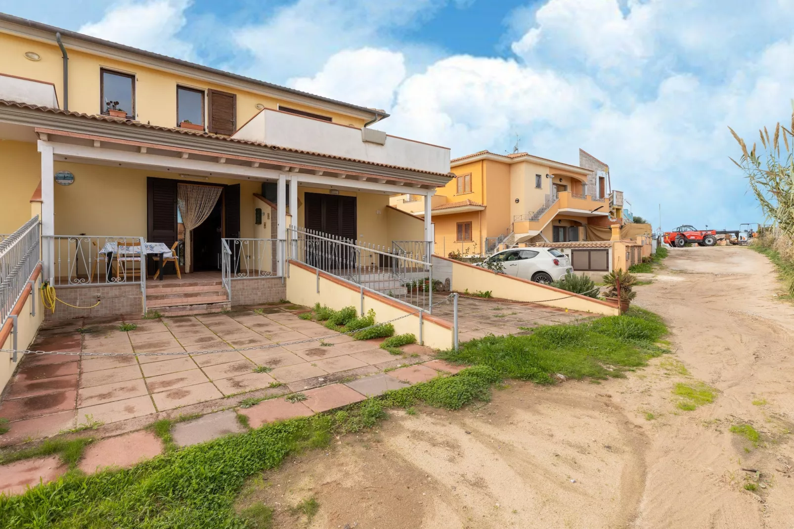 CASA MEDITERRANEO-Buitenkant zomer