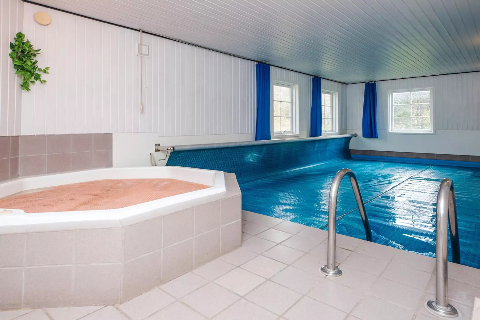 Luxe retraite met zwembad -- By Traum Ferienwohnungen-Spa