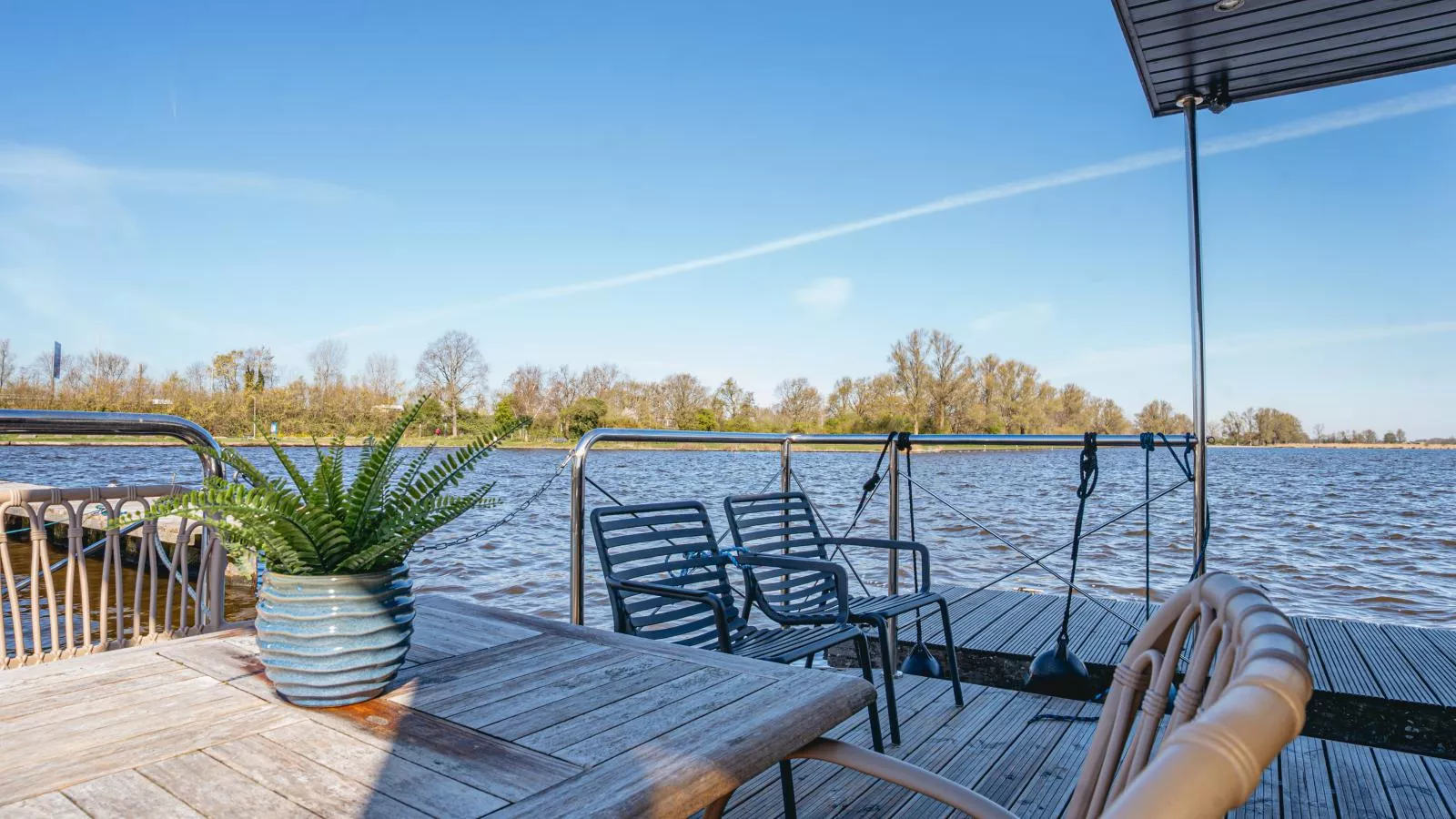 Tiny Houseboat De Woudaap - I-Badkamer