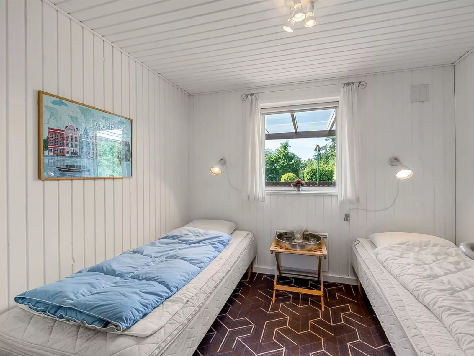 "Tholf" - 100m to the fjord-Binnen