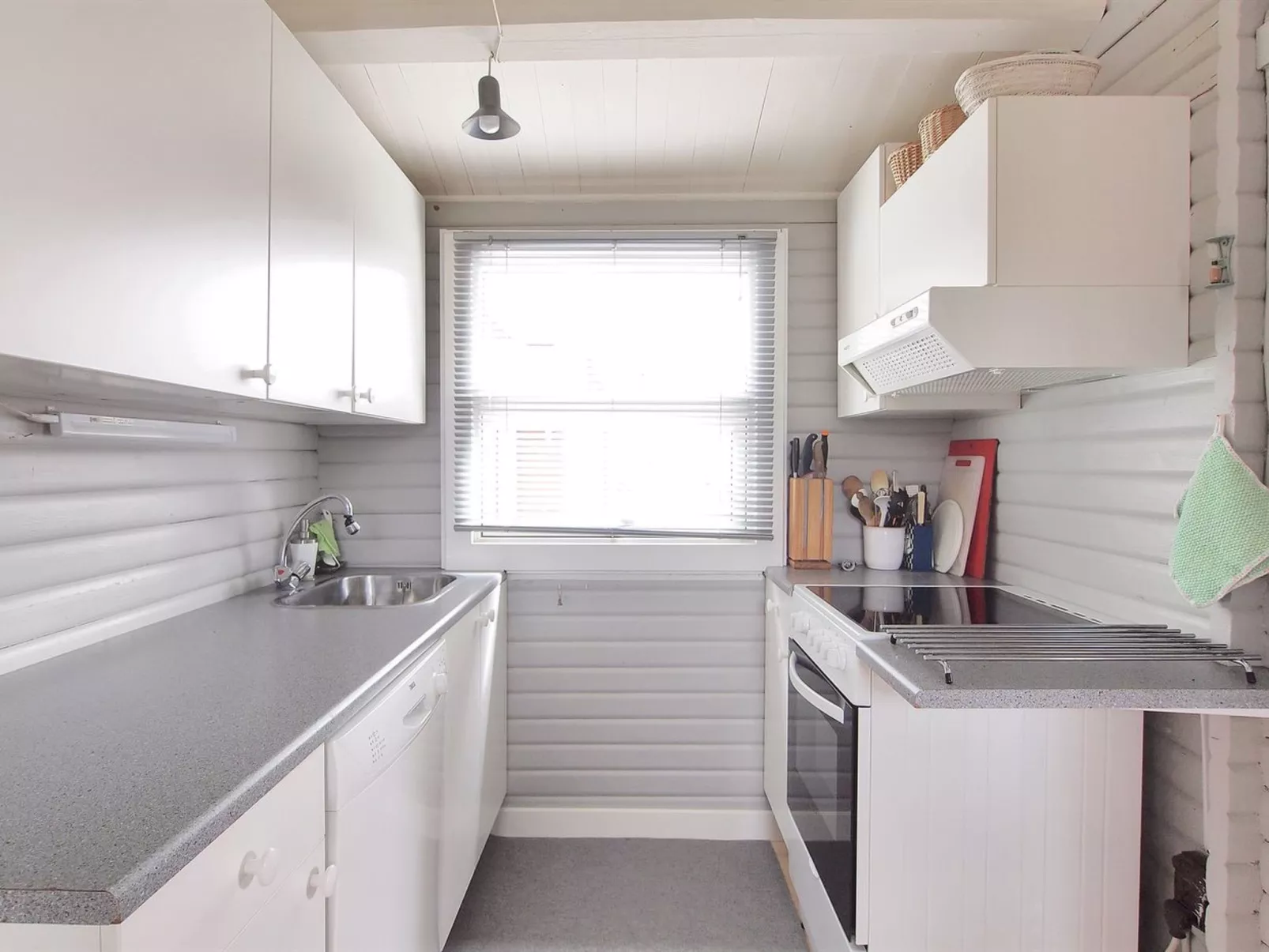 "Aarno" - 700m from the sea-Binnen