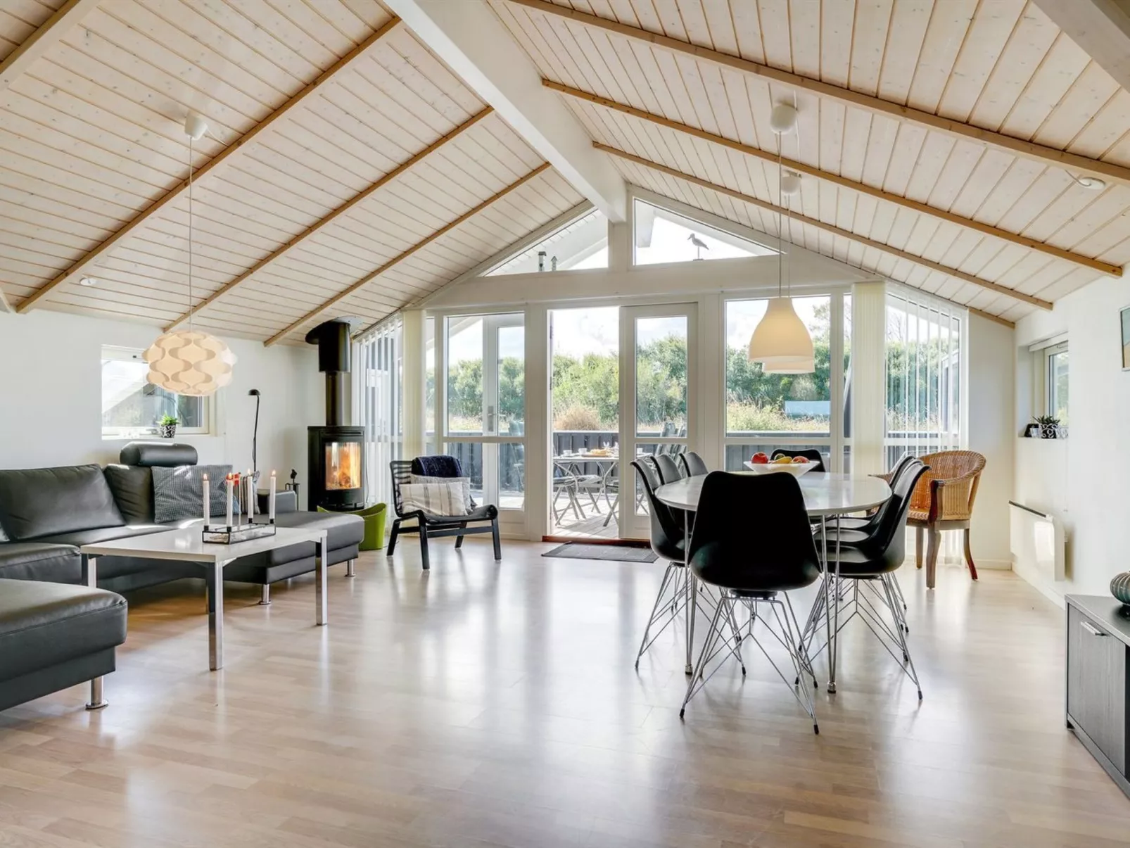 "Aria" - 1.2km from the sea-Binnen