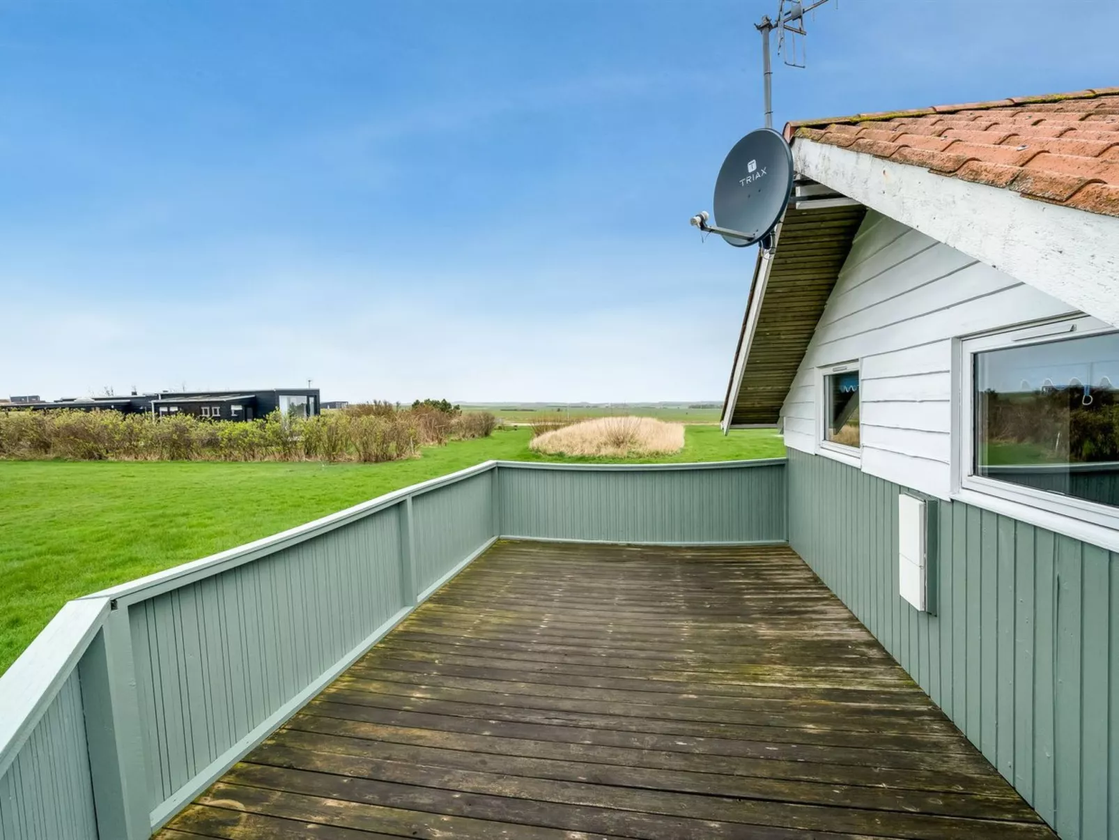 "Lonne" - 750m to the fjord-Buiten