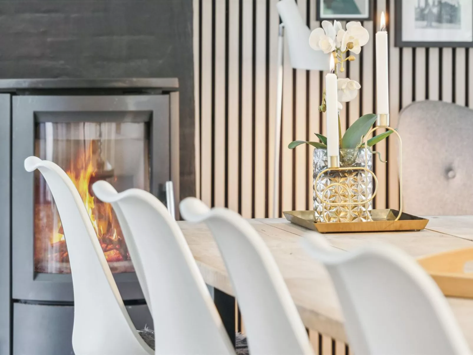 "Julie" - 1.5km from the sea-Binnen