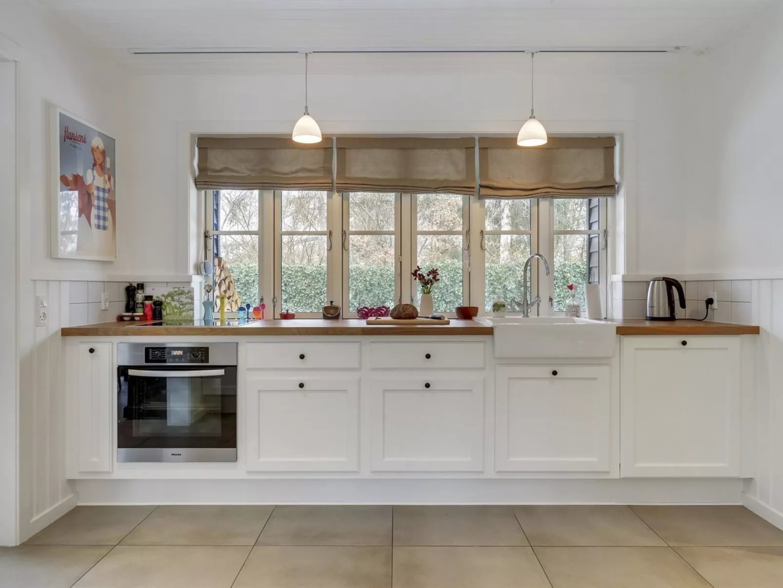 "Emely" - 700m from the sea-Binnen