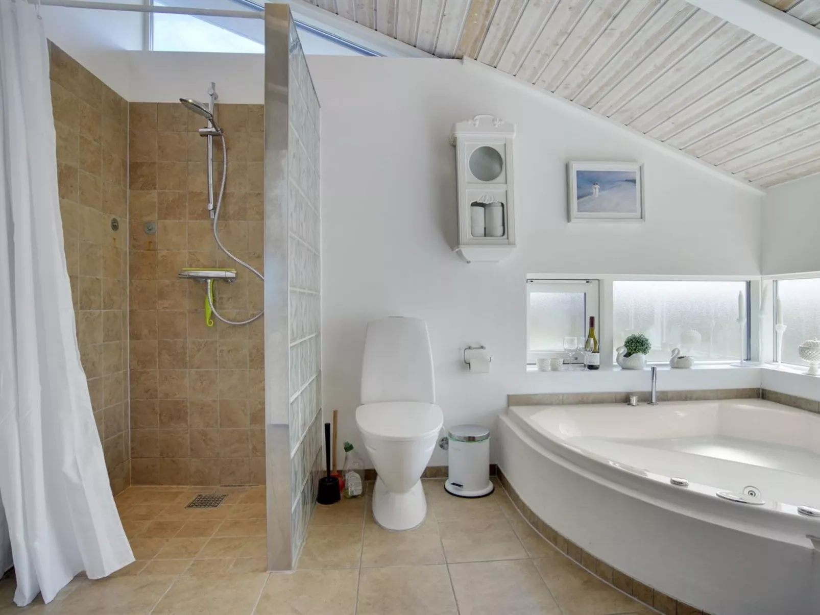 "Konsta" - 200m from the sea-Binnen