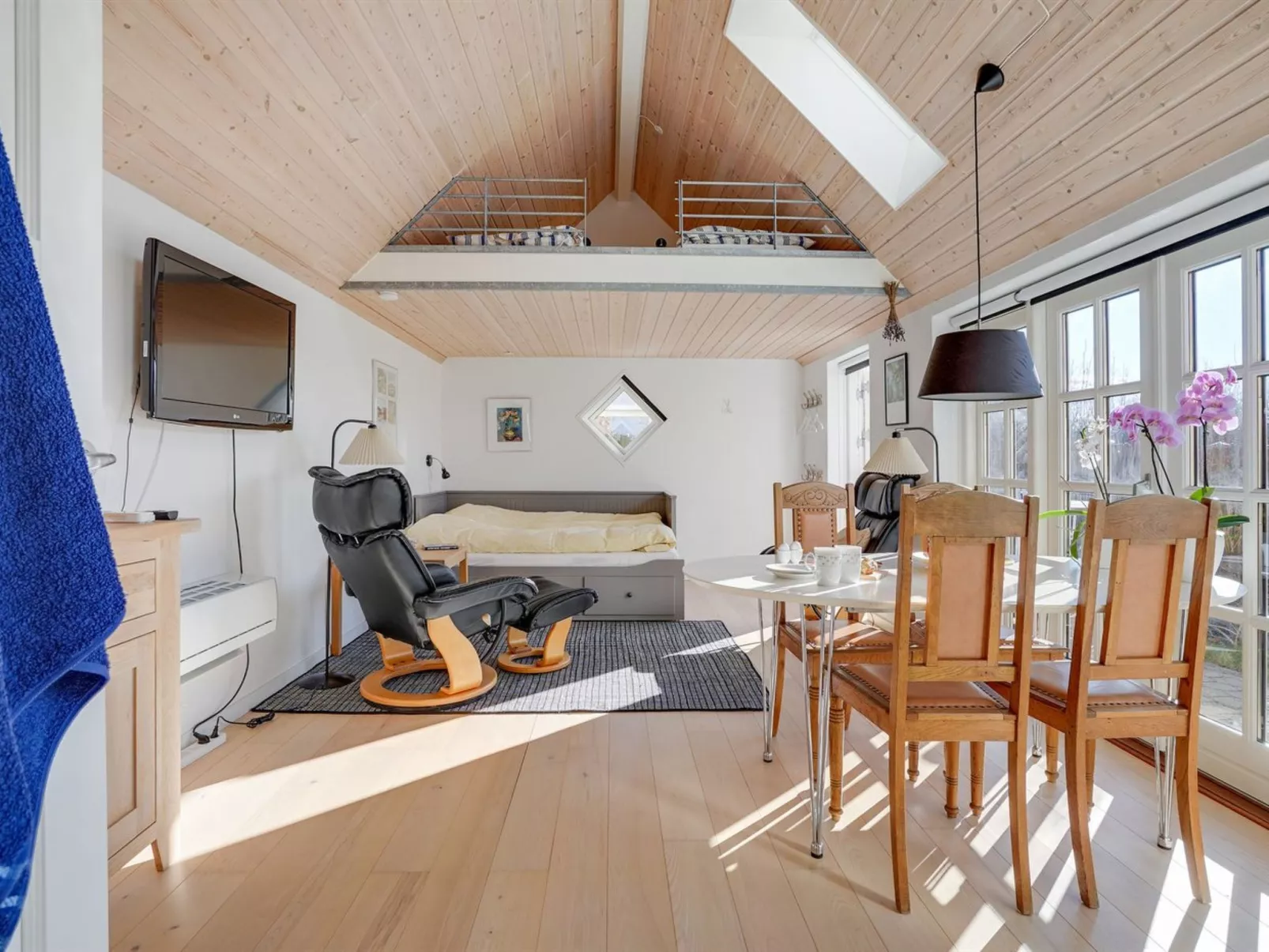 "Ilsabeth" - 700m from the sea-Binnen