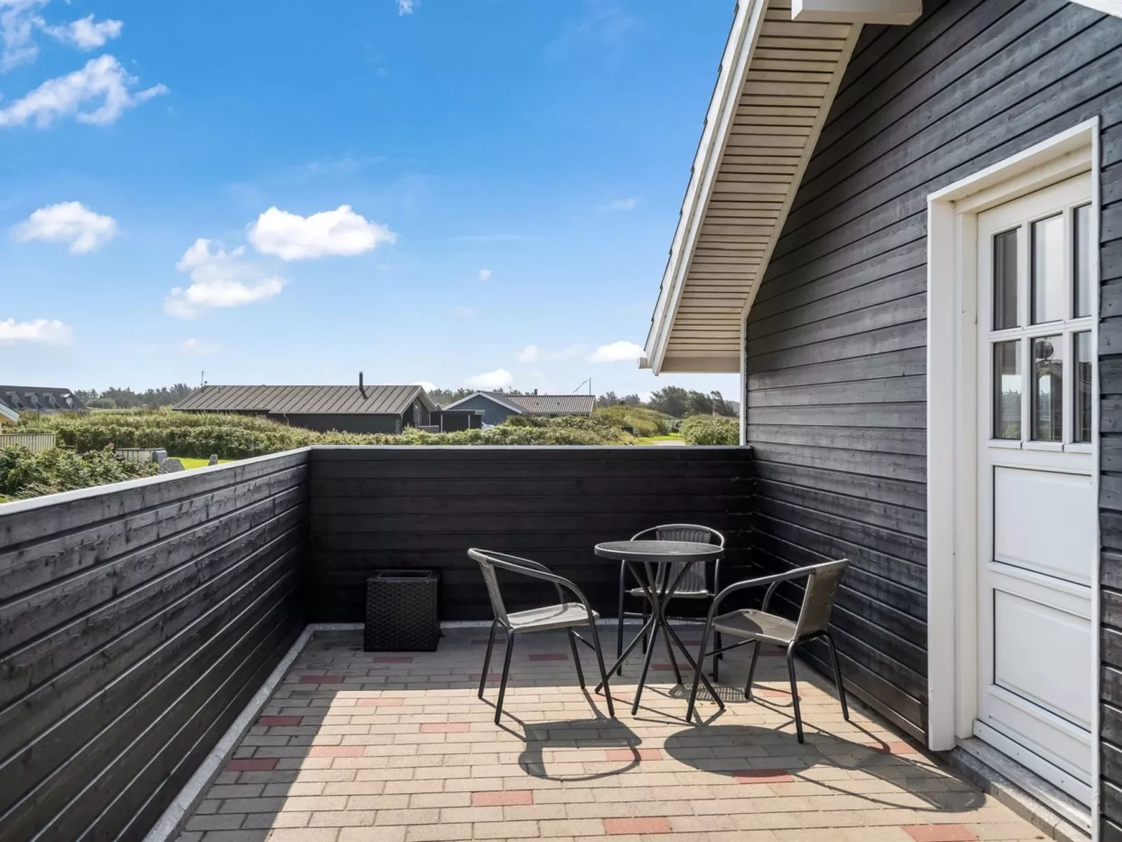 "Freya" - 200m from the sea-Buiten