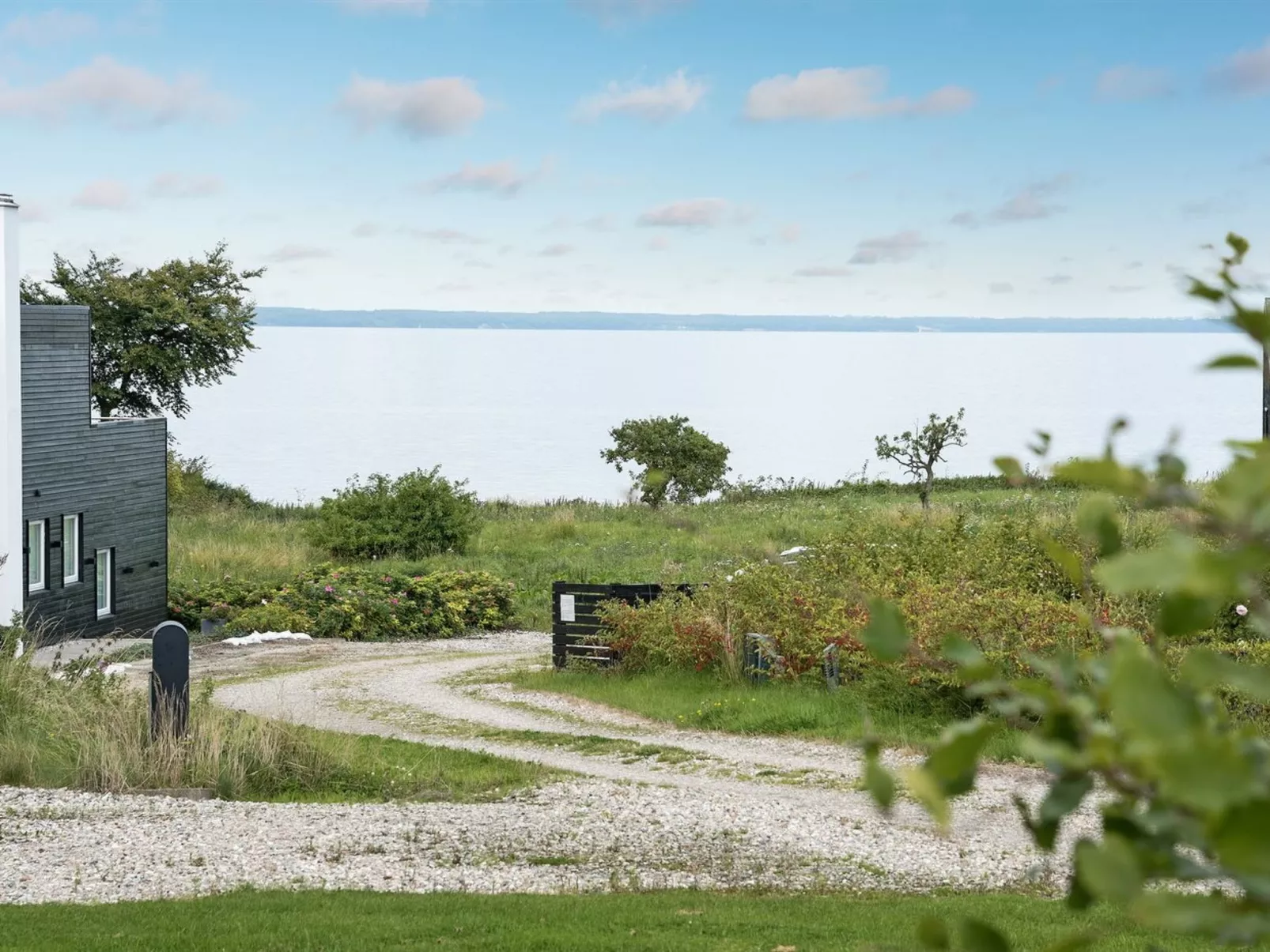 "Lyly" - 100m from the sea-Buiten