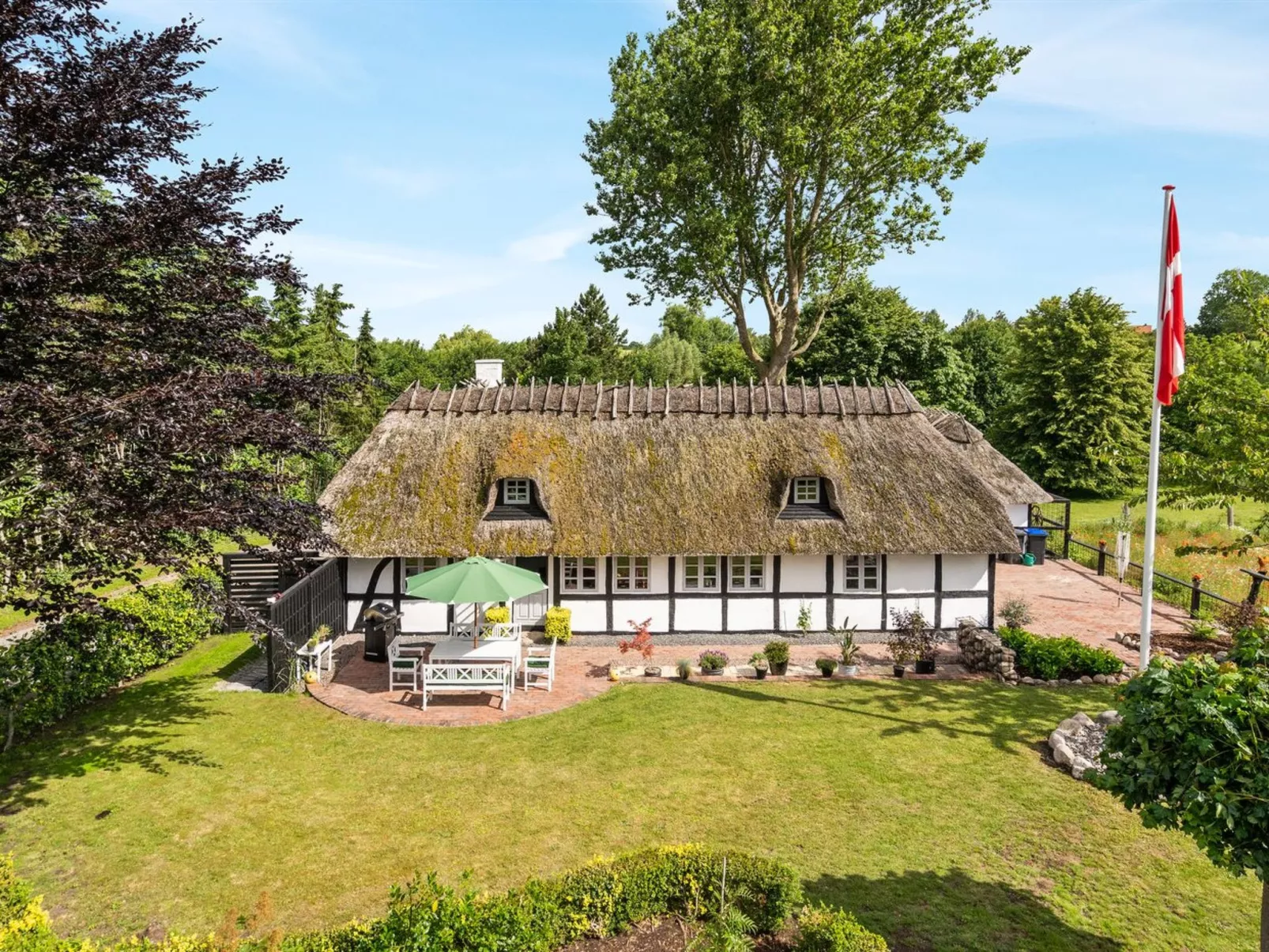 "Maileen" - 2.1km to the fjord-Buiten