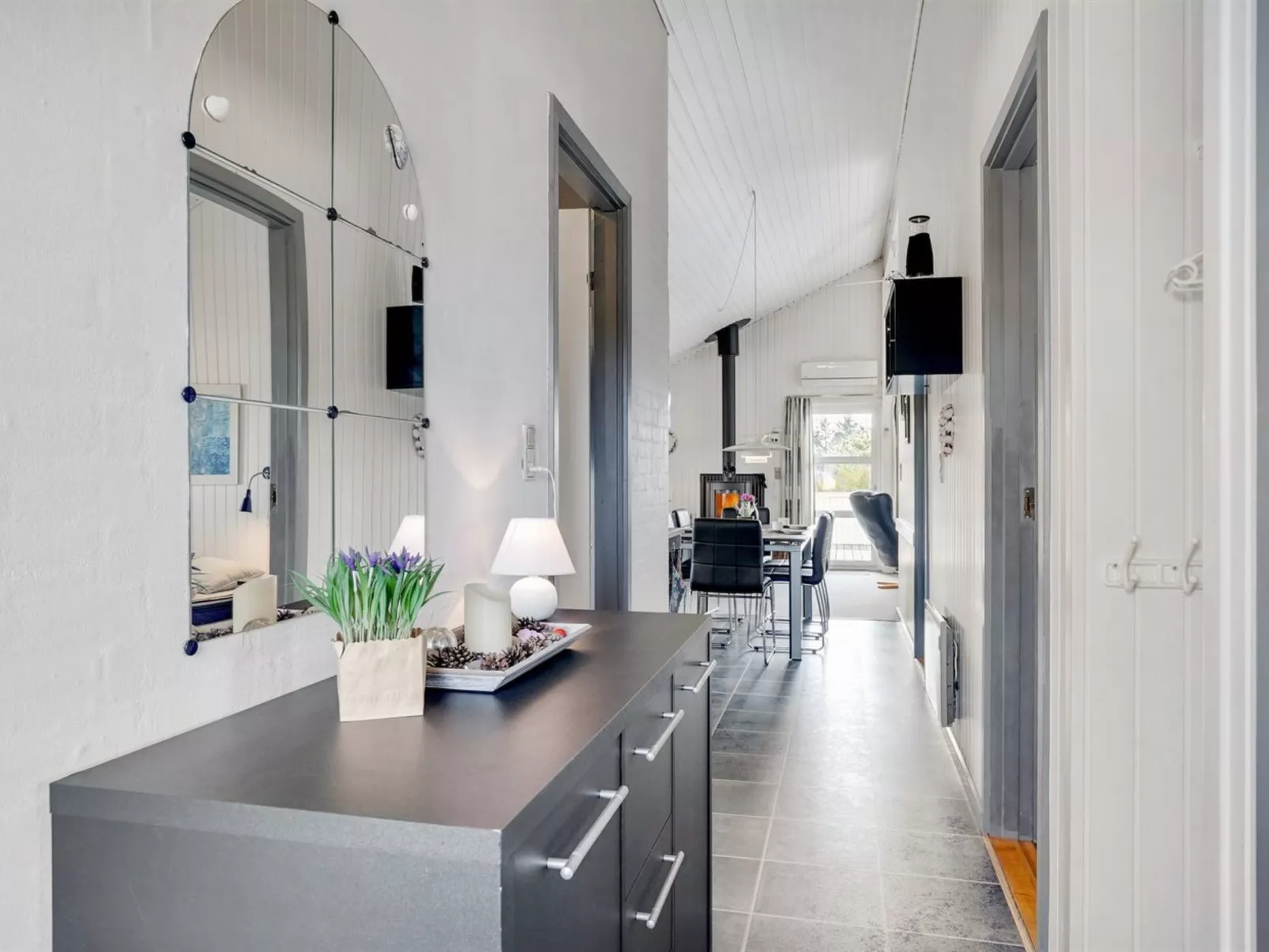 "Esir" - 800m from the sea-Binnen