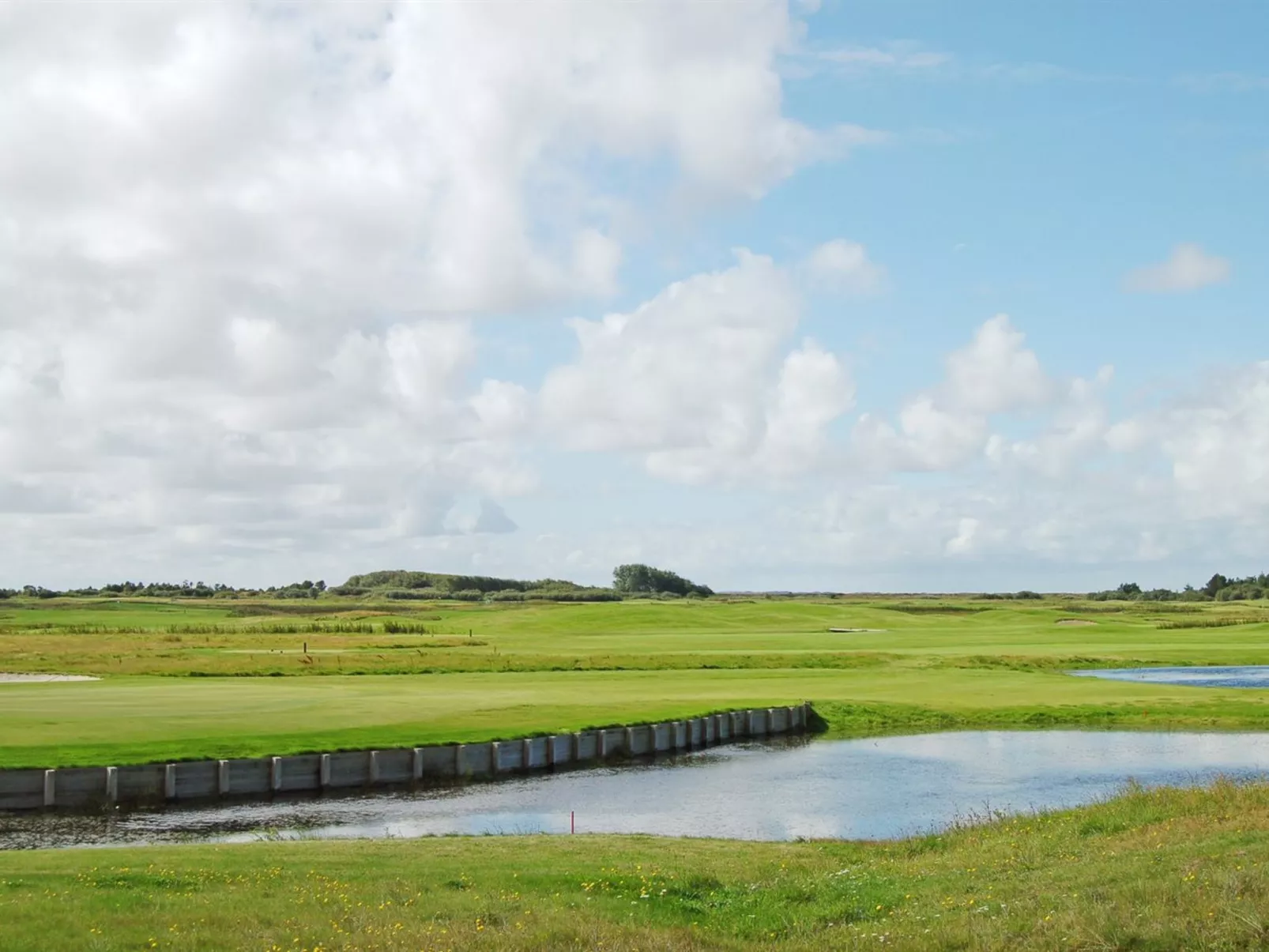 "Alfa" - 2.3km from the sea-Buiten