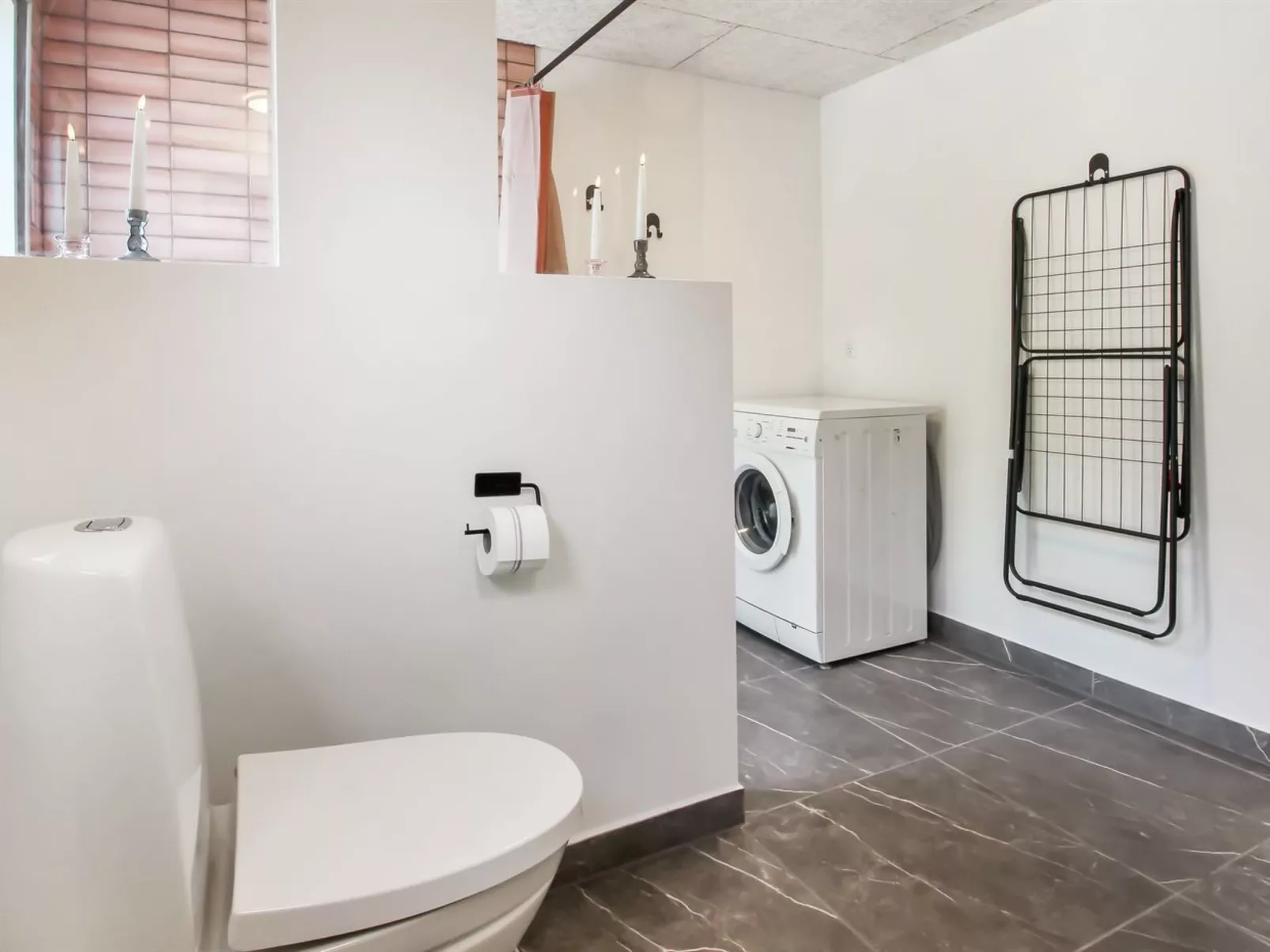 "Kabbi" - 2.6km from the sea-Binnen