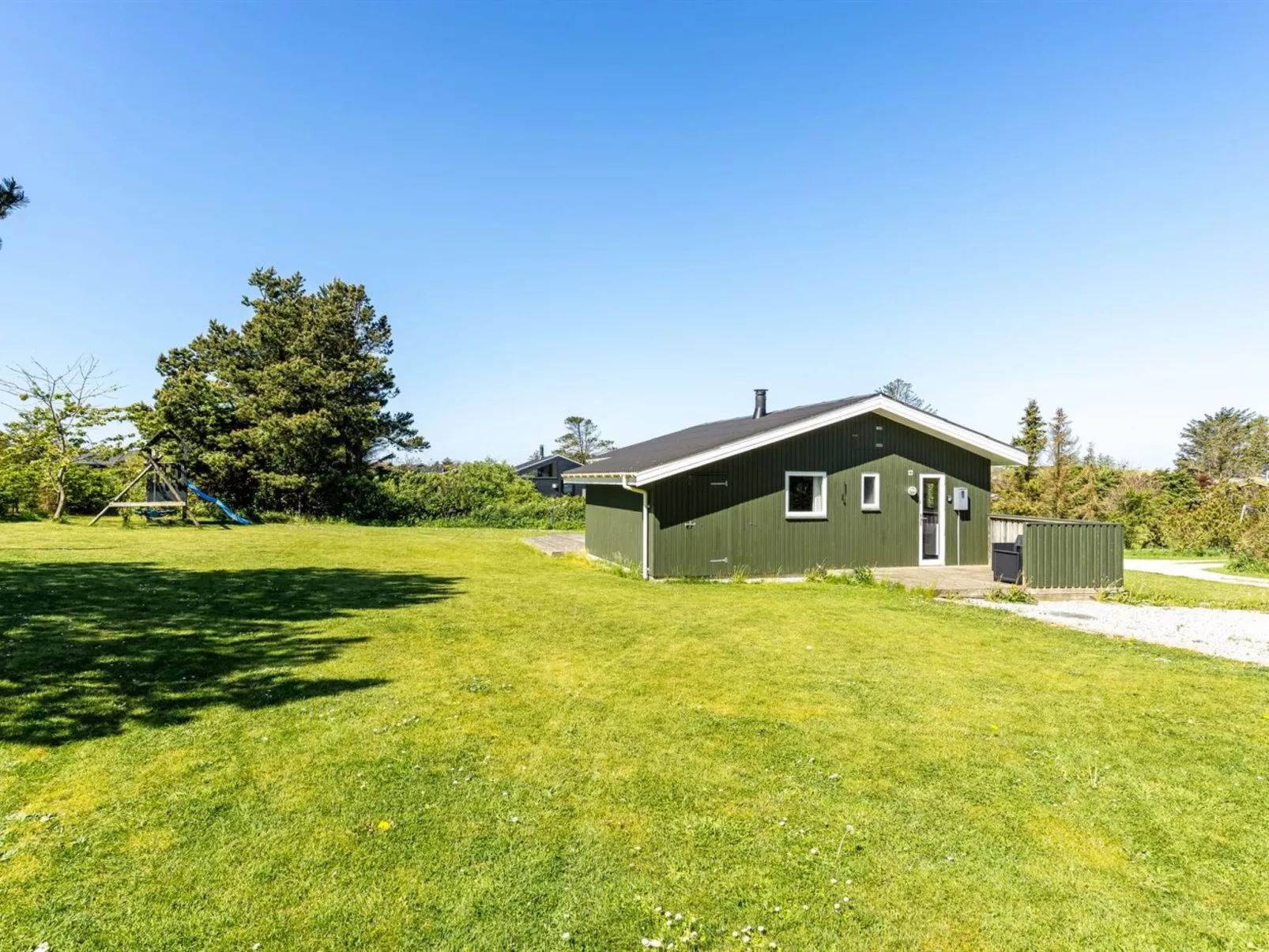 "Freija" - 719m from the sea-Buiten