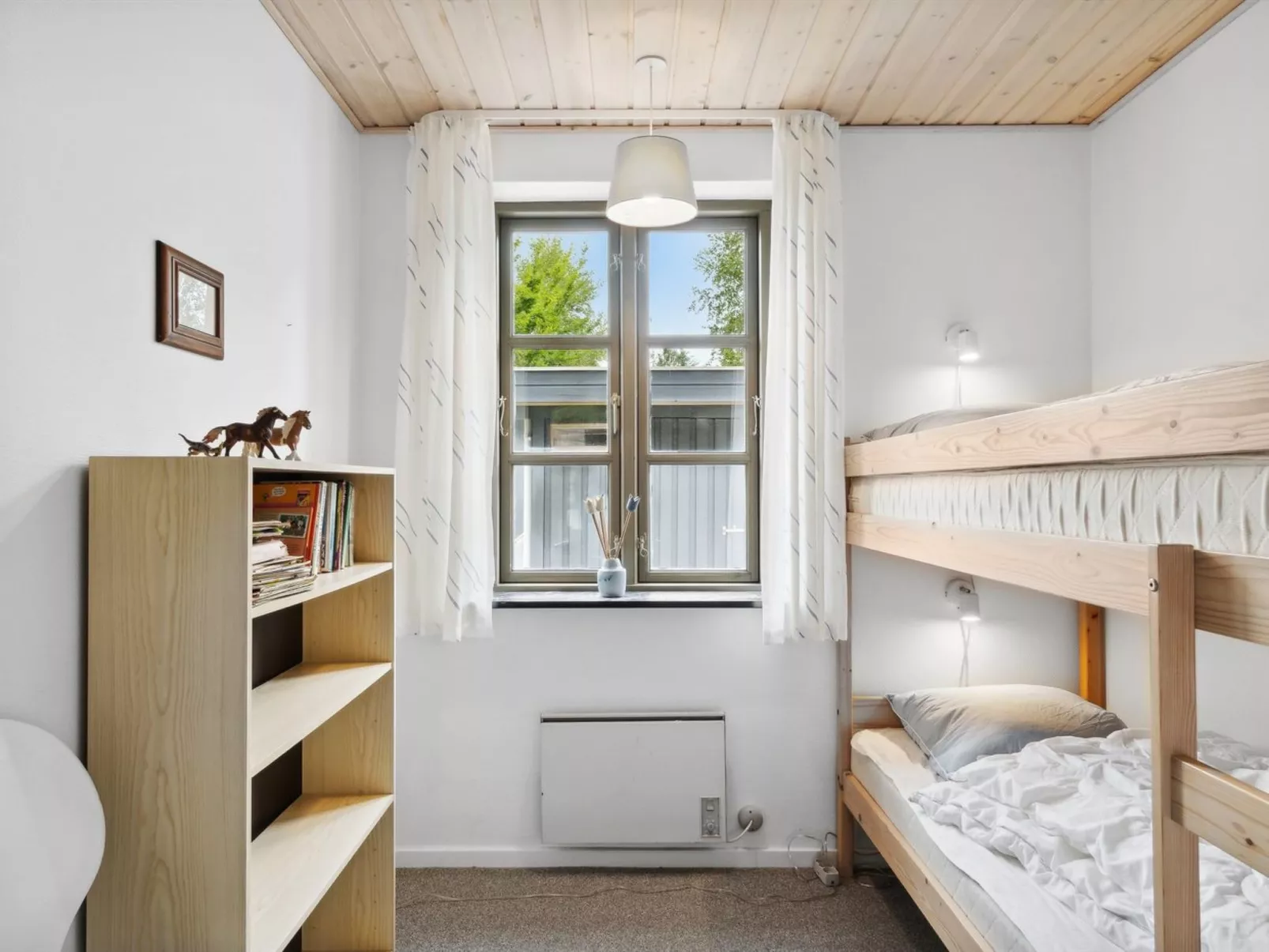 "Henny" - 1.5km from the sea-Binnen