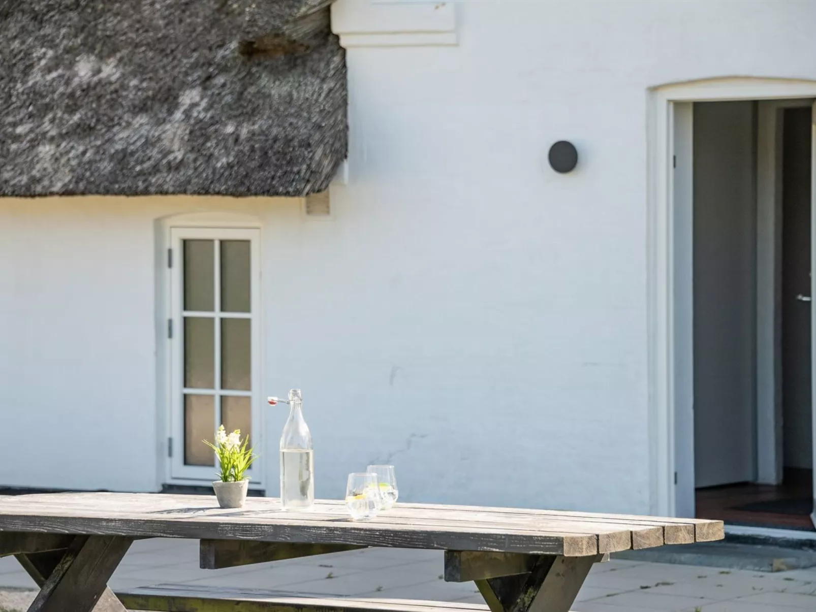 "Cornelius" - 900m from the sea-Buiten