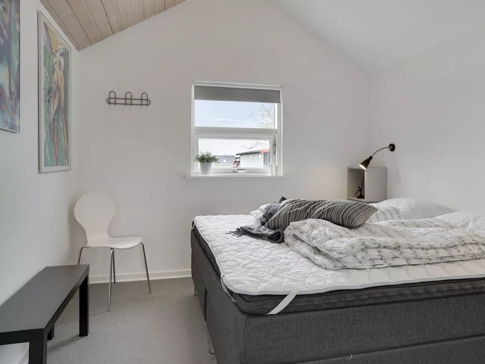 "Thorwith" - 150m from the sea-Binnen