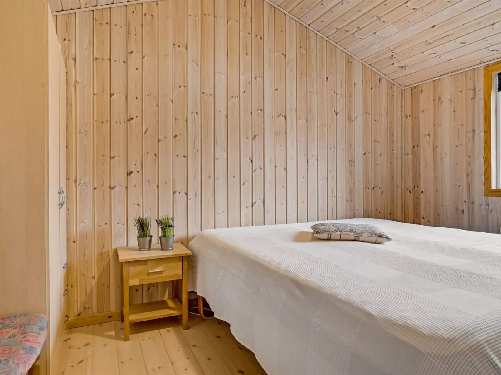 "Eli" - 1.4km from the sea-Binnen