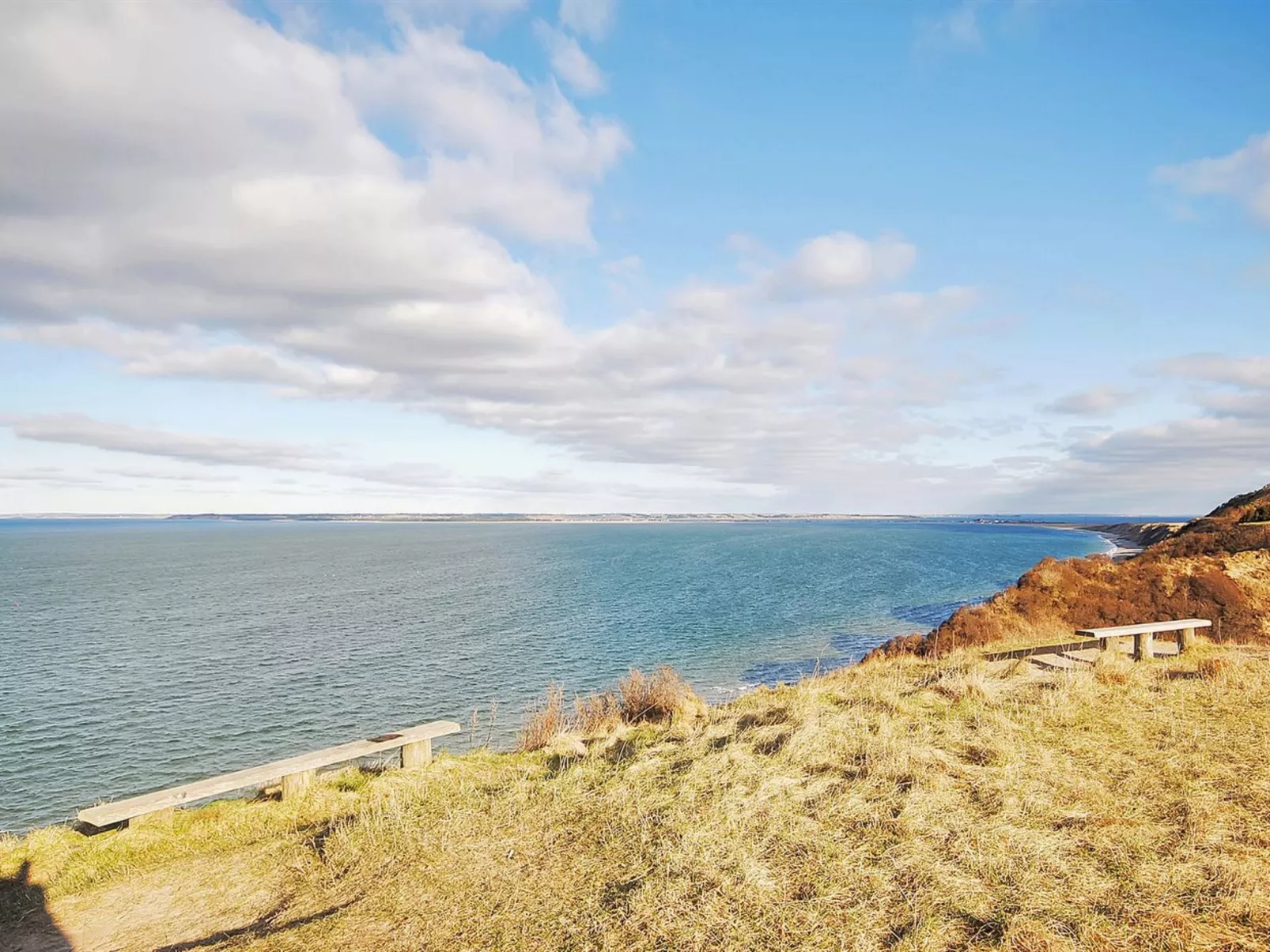 "Ginny" - 300m to the fjord-Buiten