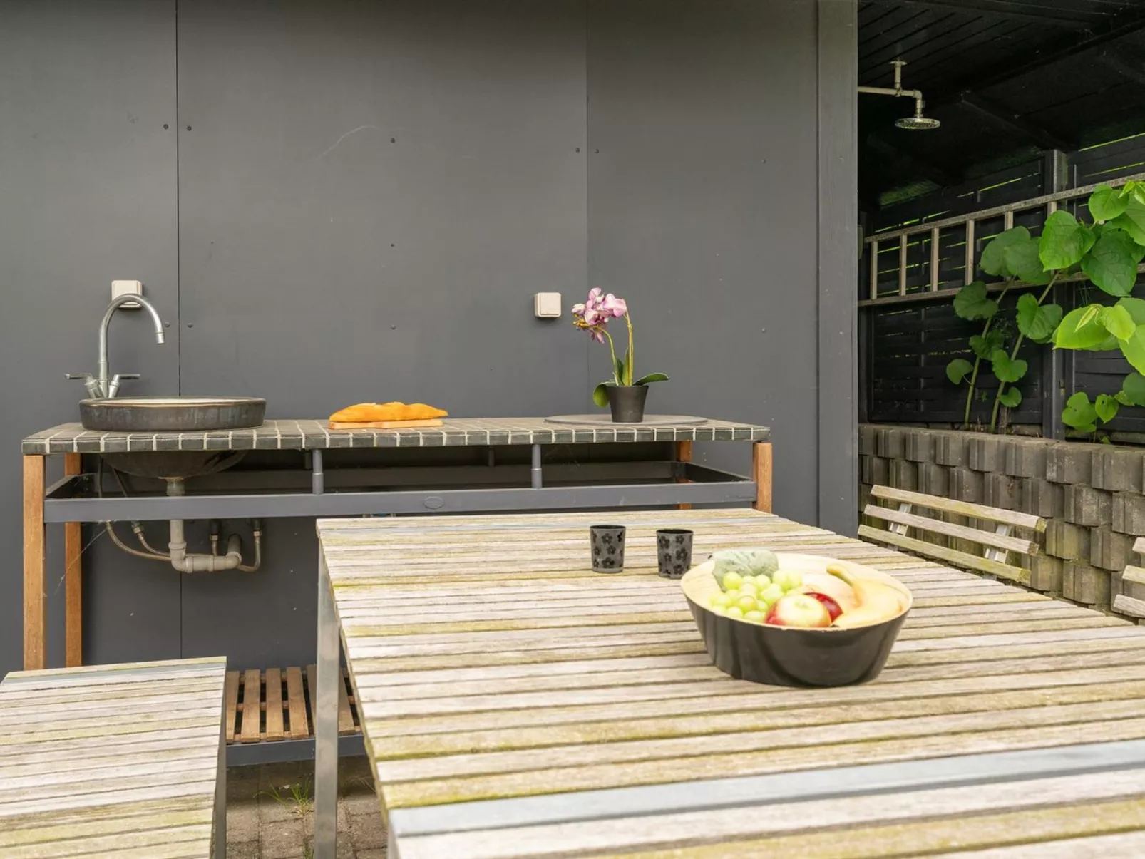 "Øthkil" - 93m from the sea-Binnen