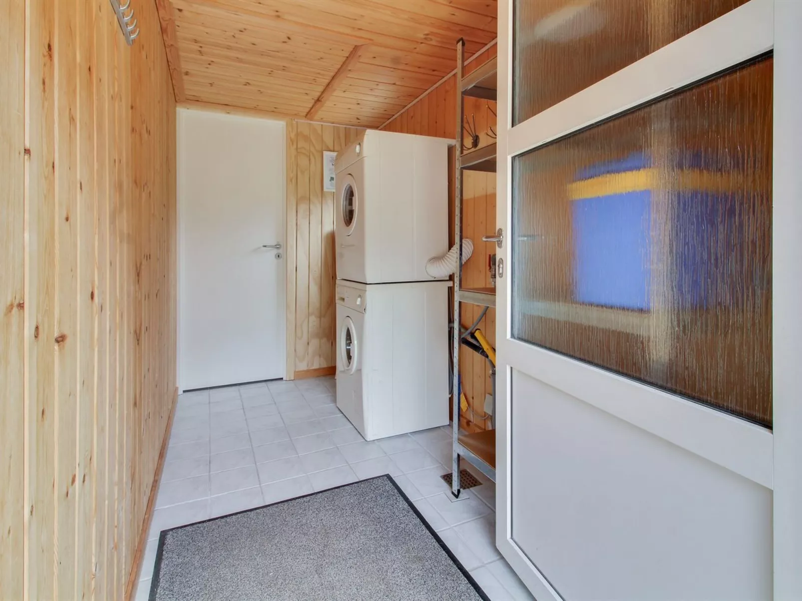 "Yuma" - 1km from the sea-Binnen