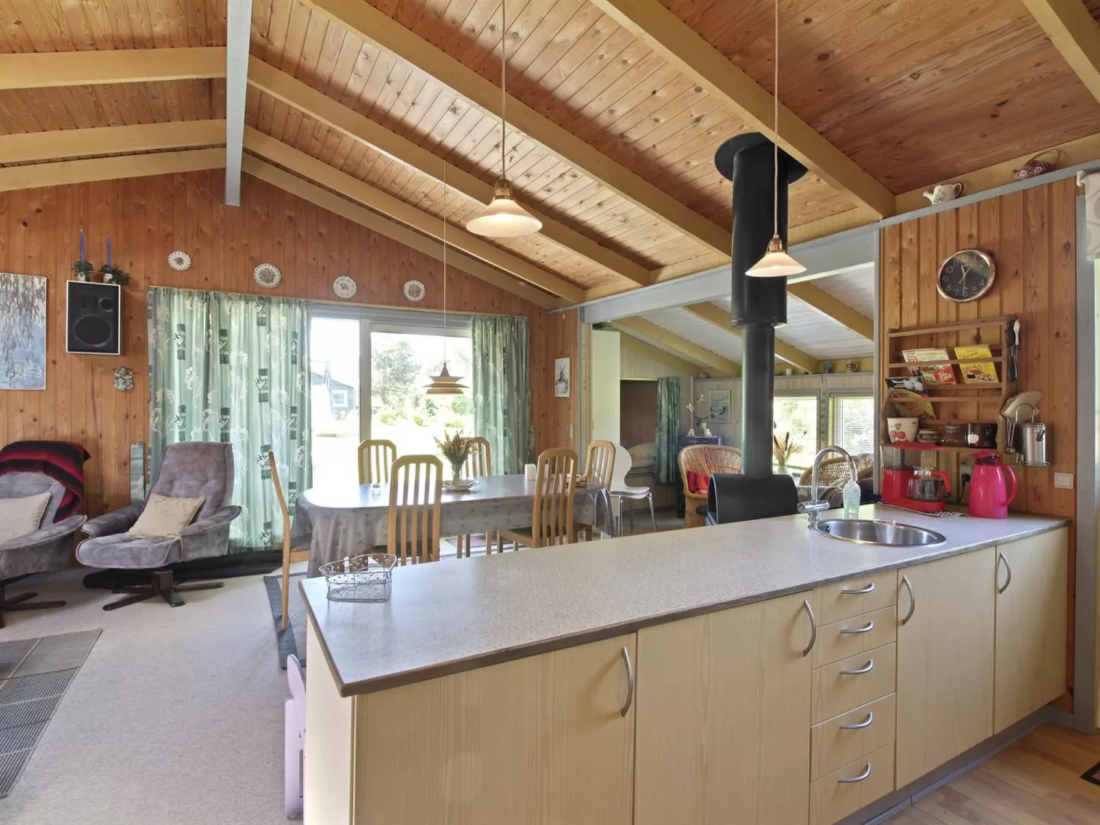 "Sonya" - 1km from the sea-Binnen