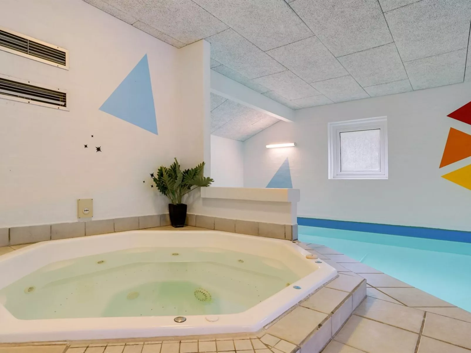 "Elika" - 900m to the fjord-Binnen