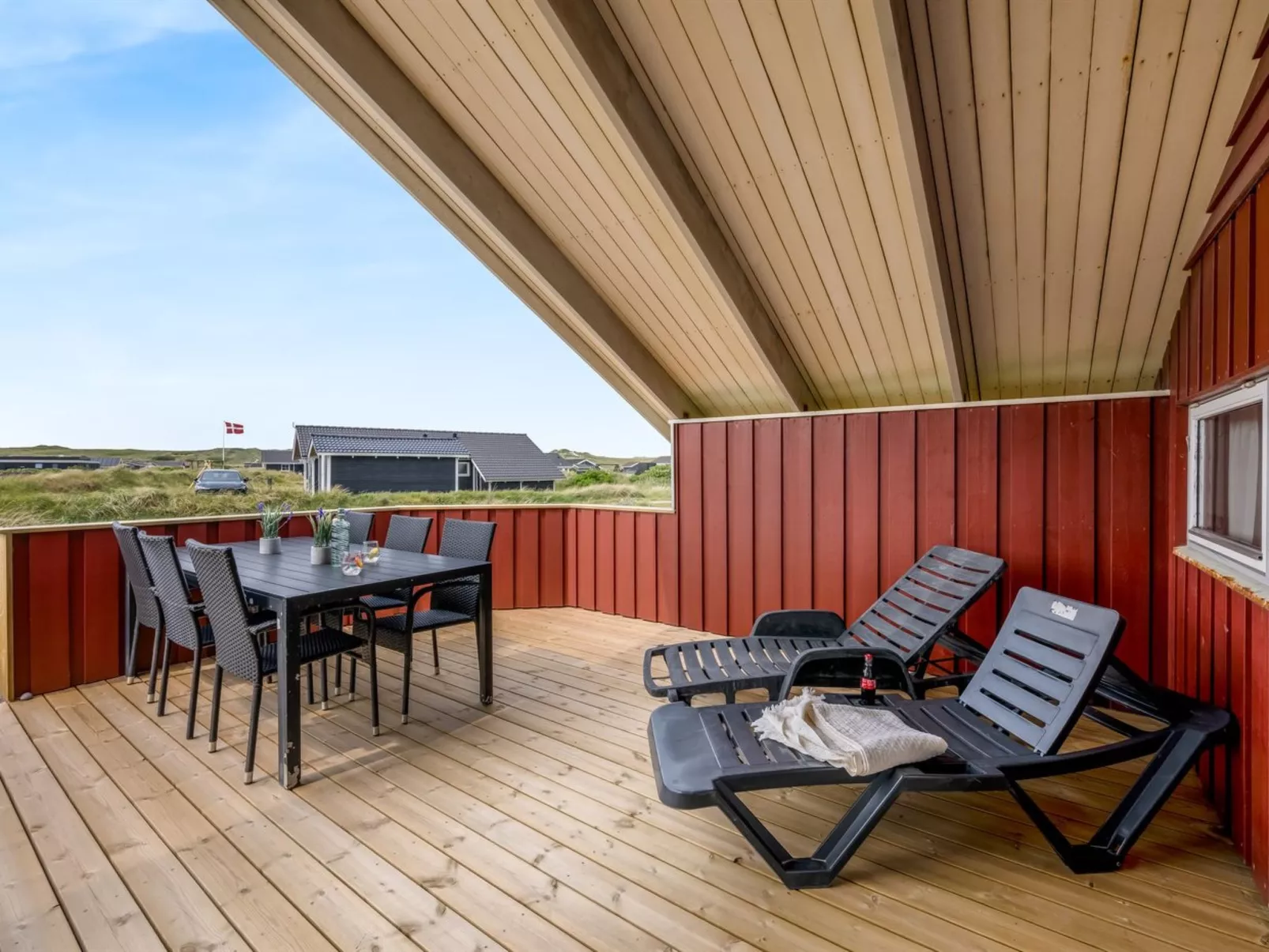 "Tuure" -  from the sea-Buiten